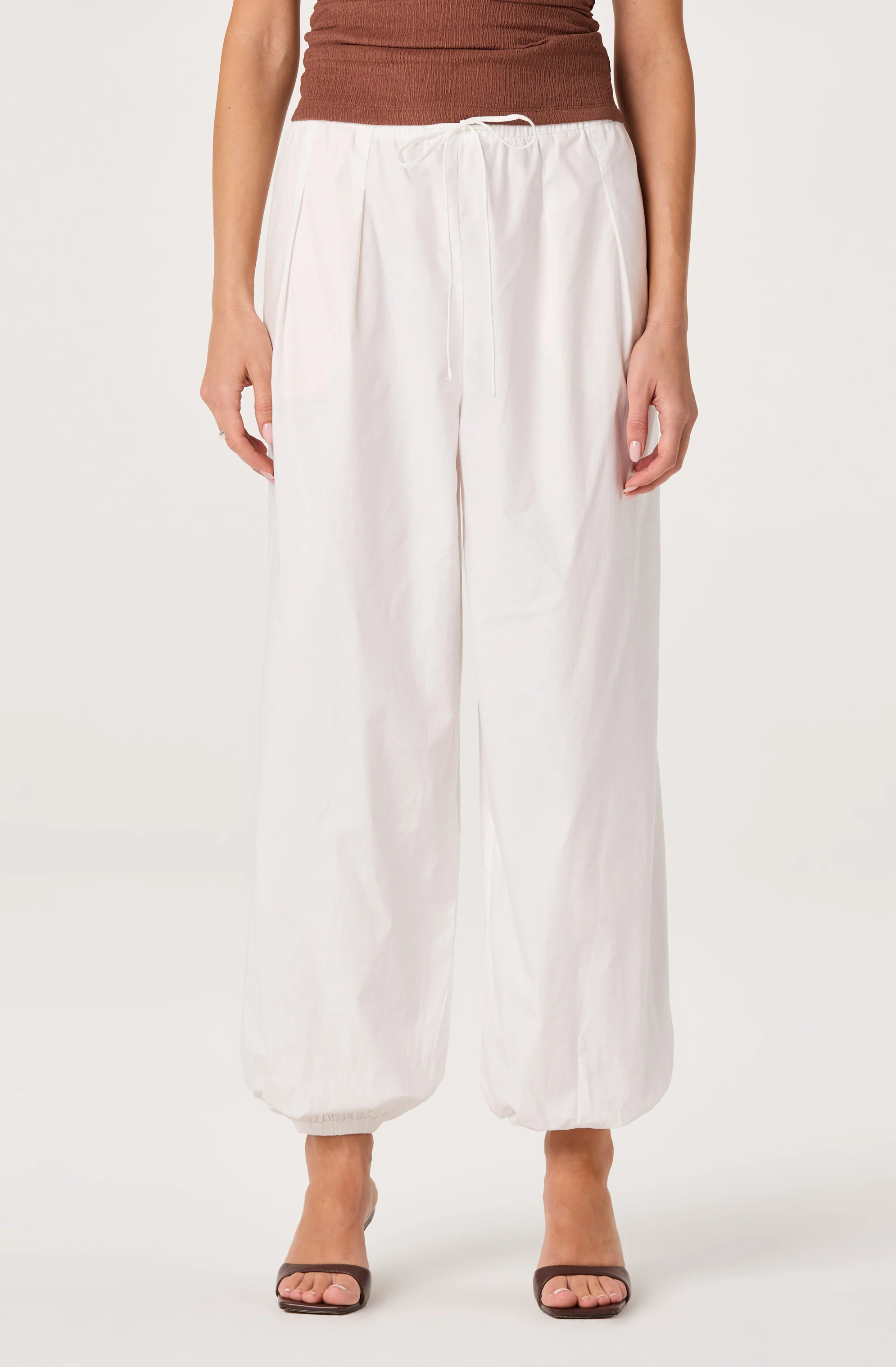 Airen Balloon Drawstring Wide-Leg Pants - Image 3
