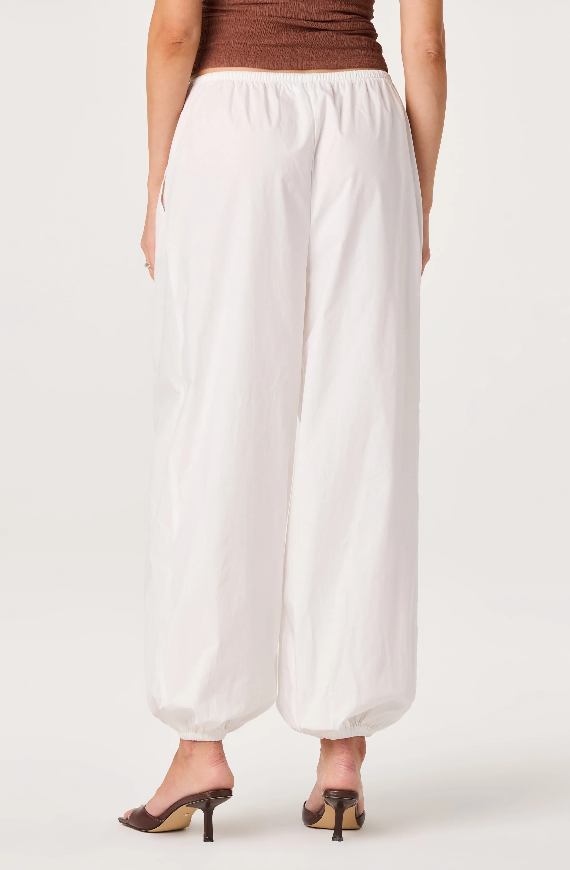 Airen Balloon Drawstring Wide-Leg Pants - Image 4