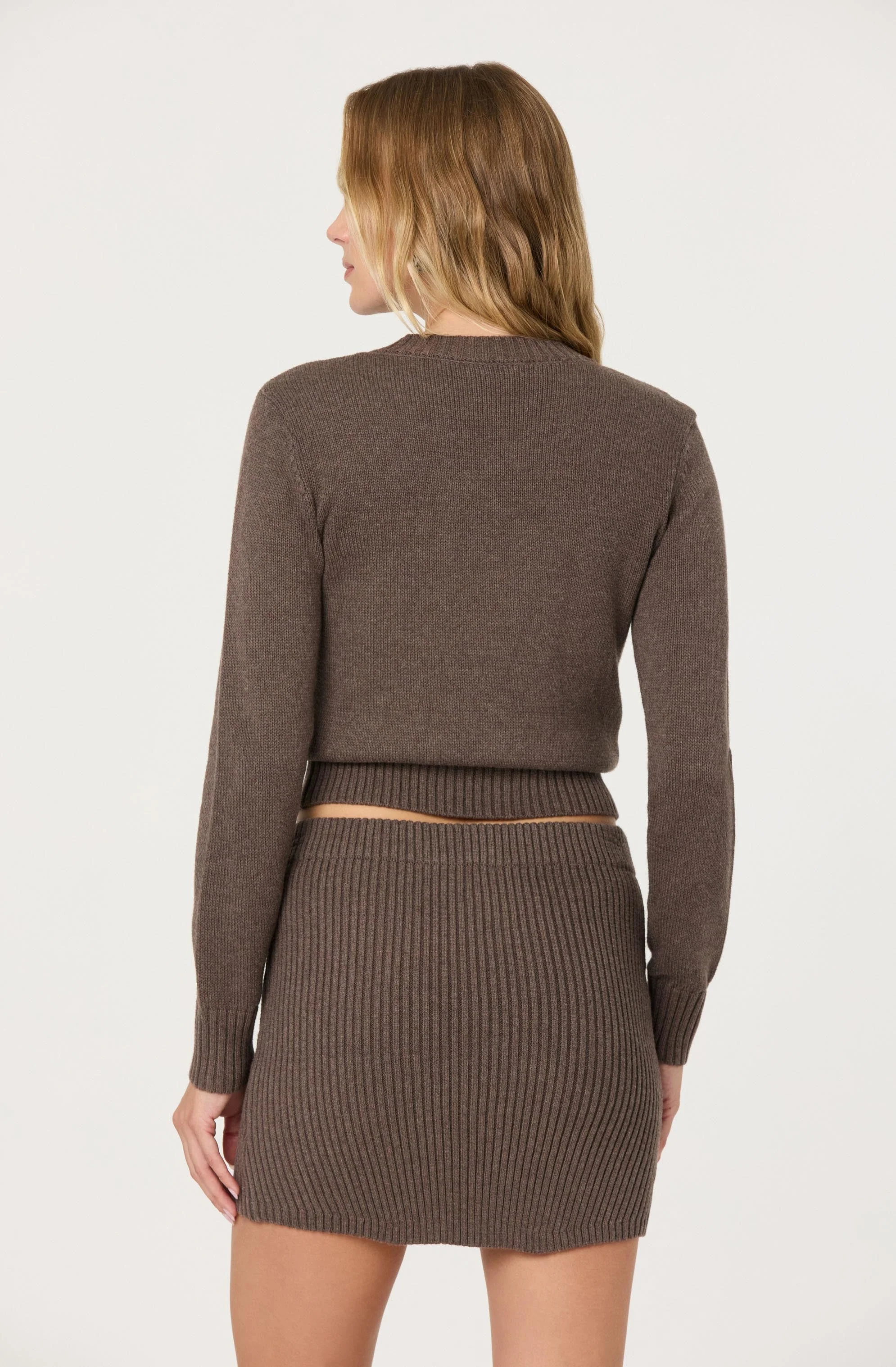Albie V-Neck Sweater - Image 4