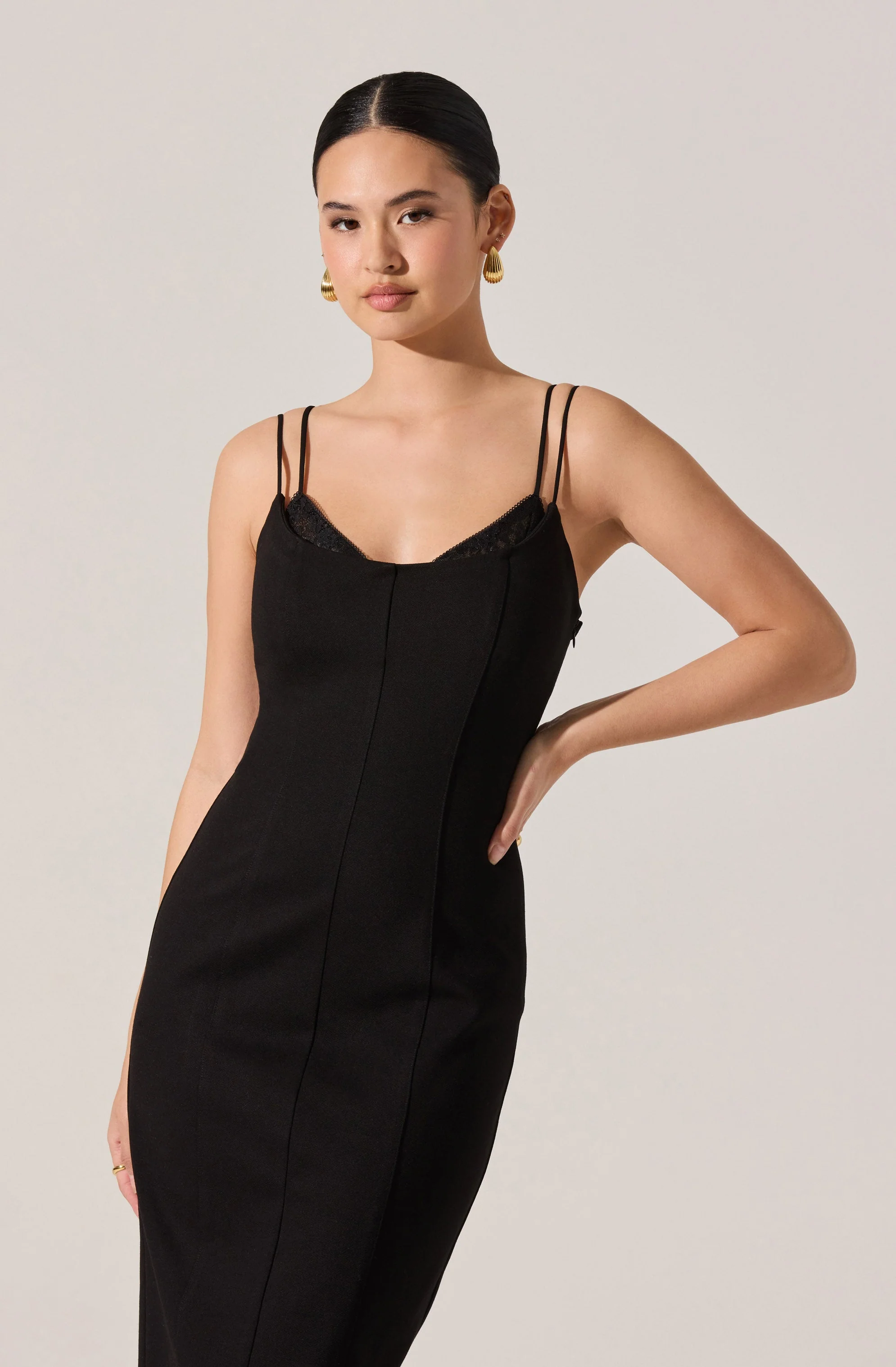 Allura Peekaboo Lace Midi Dress - Image 4