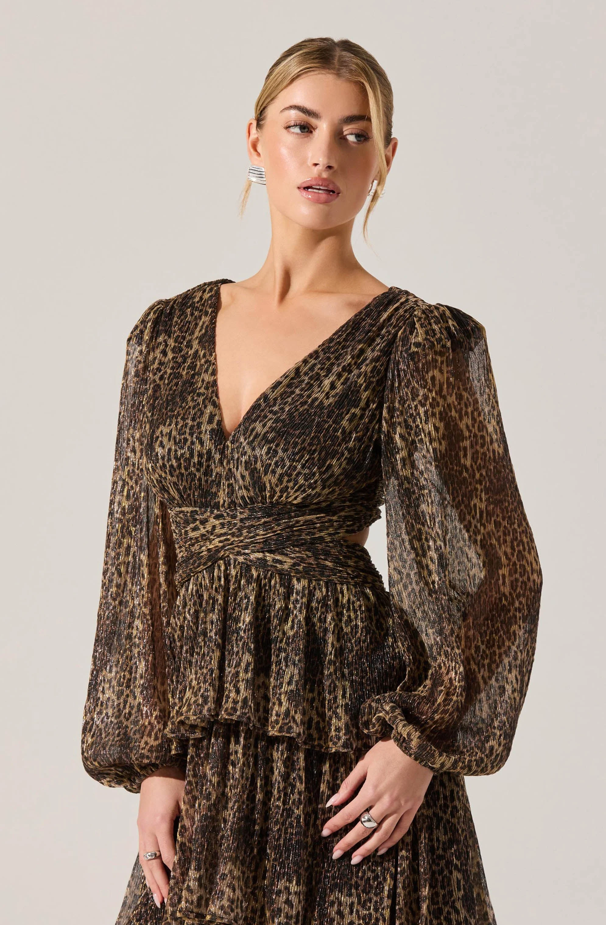 Anora Floral Tiered Maxi Dress - Image 3
