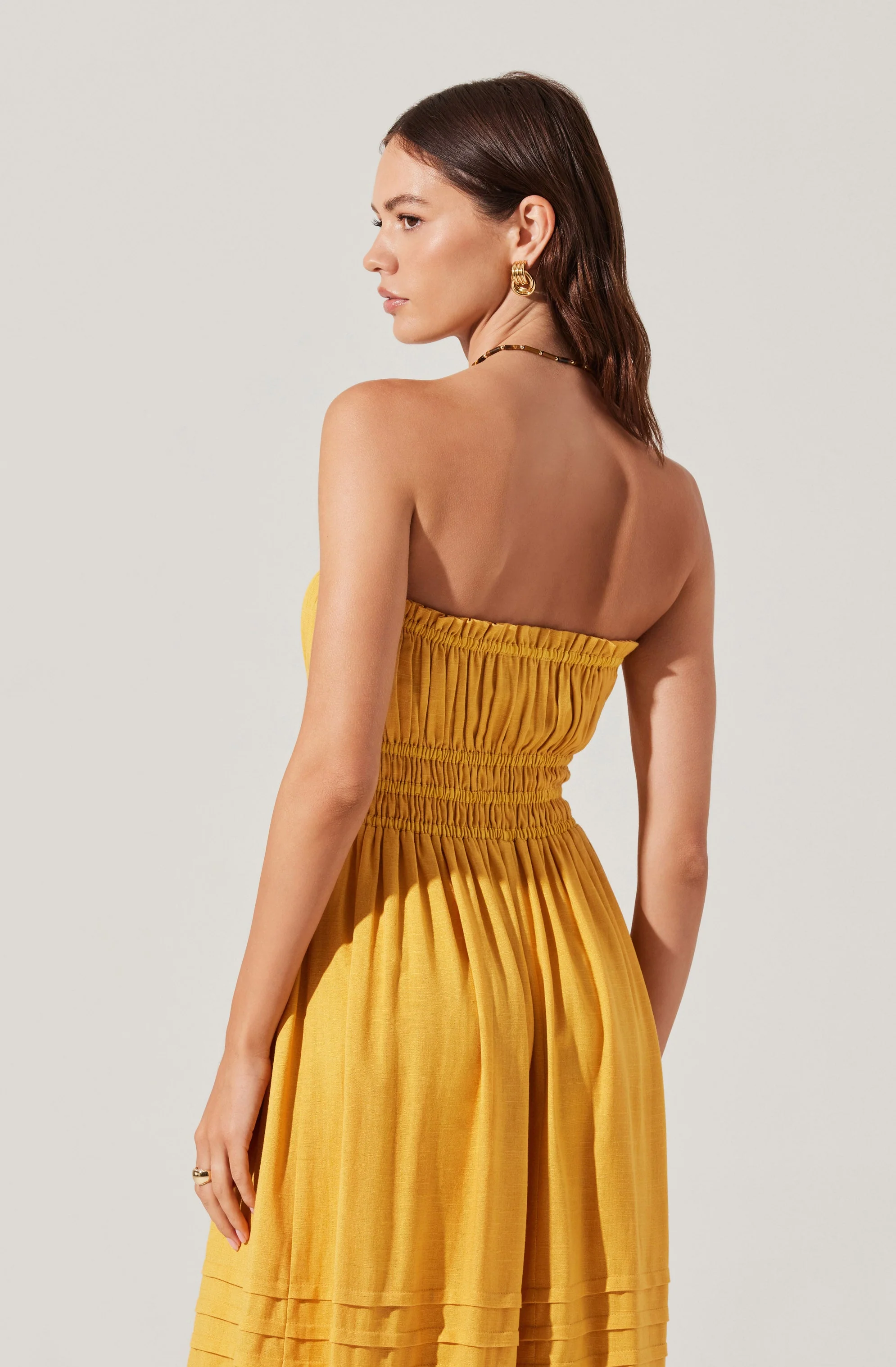 Aubrie Strapless Smocked Midi Dress - Image 12
