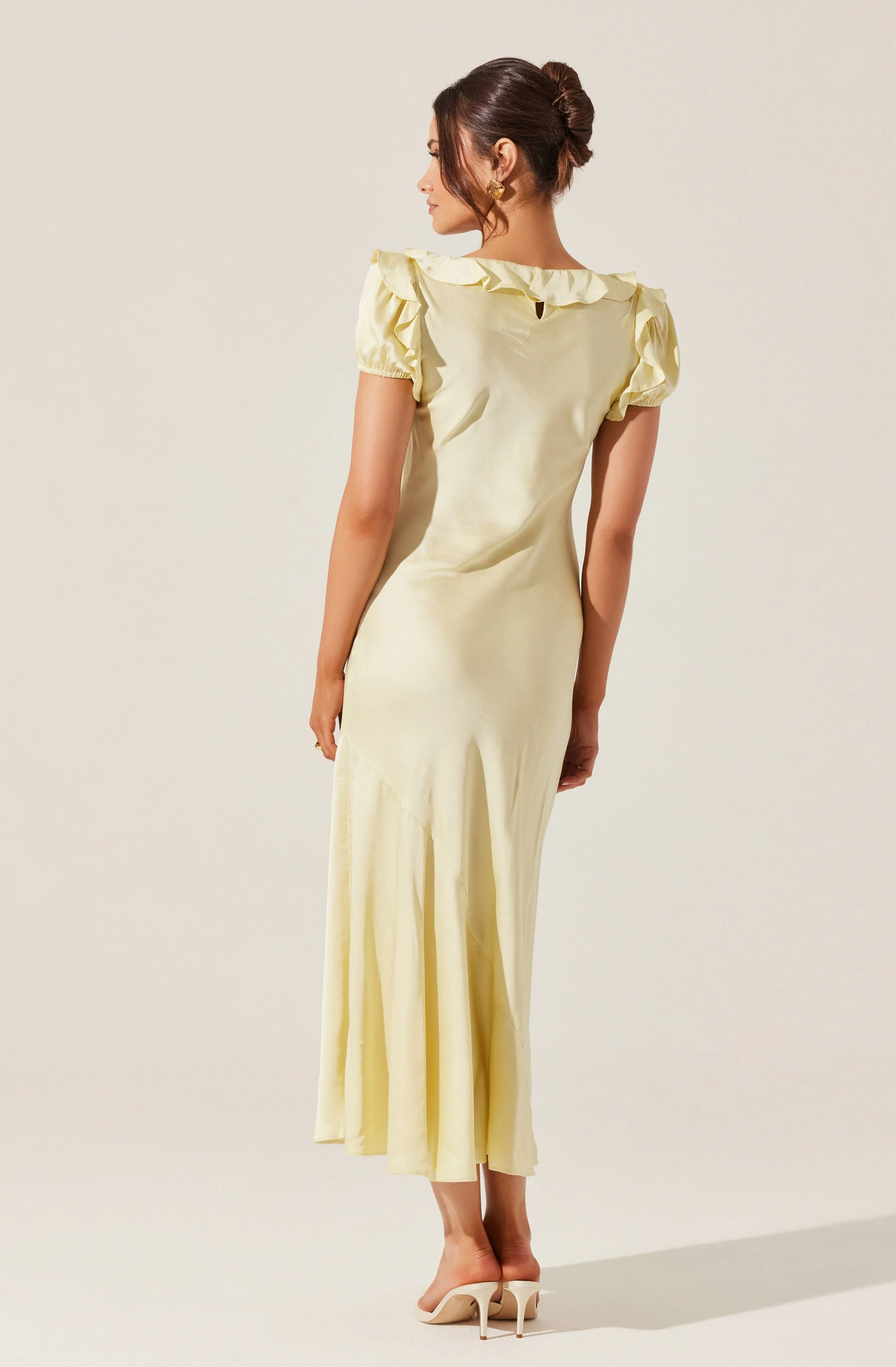 Auden Satin Ruffle Midi dress - Image 5