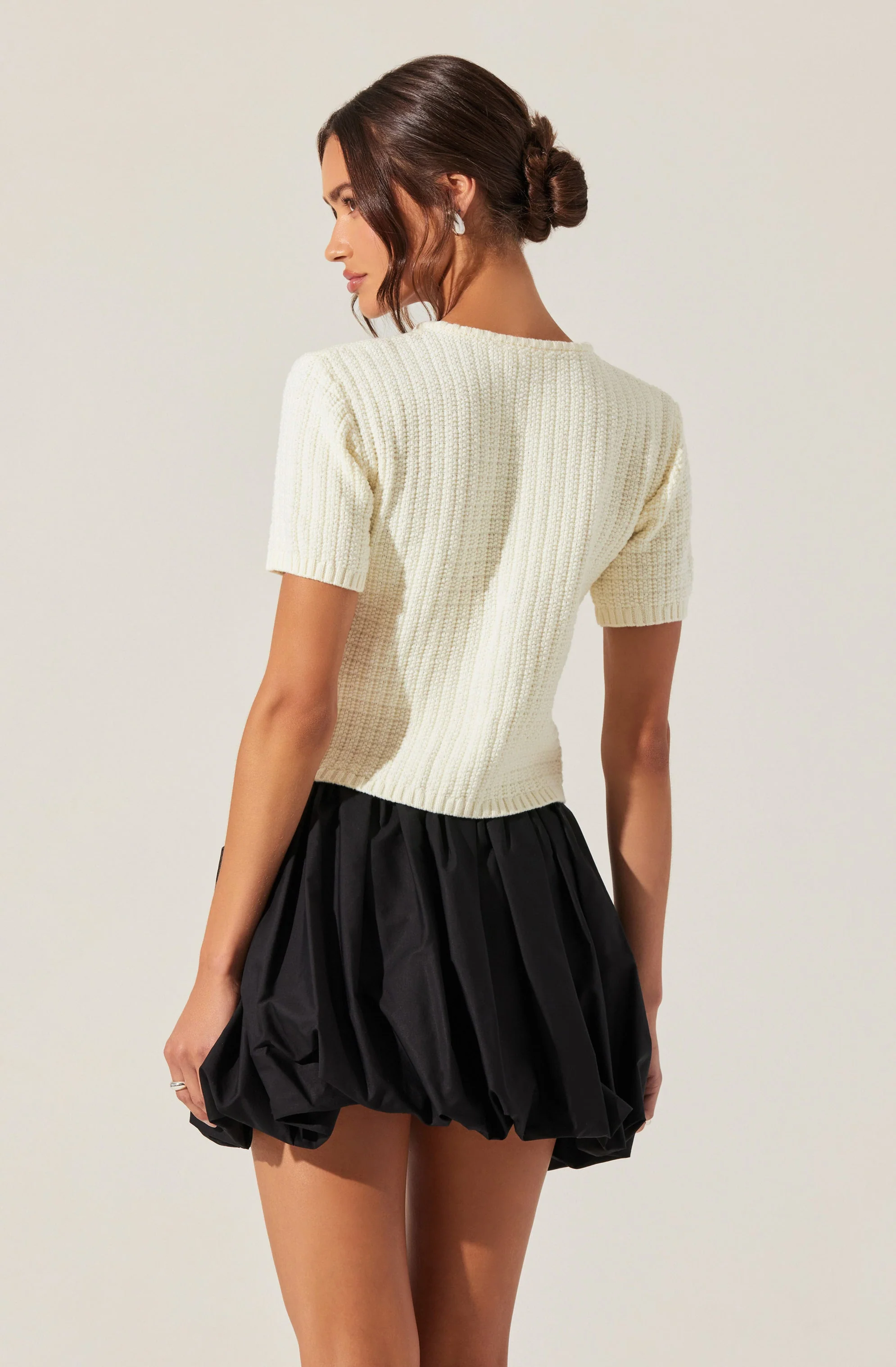 Averie Contrast Bow Cardigan - Image 3