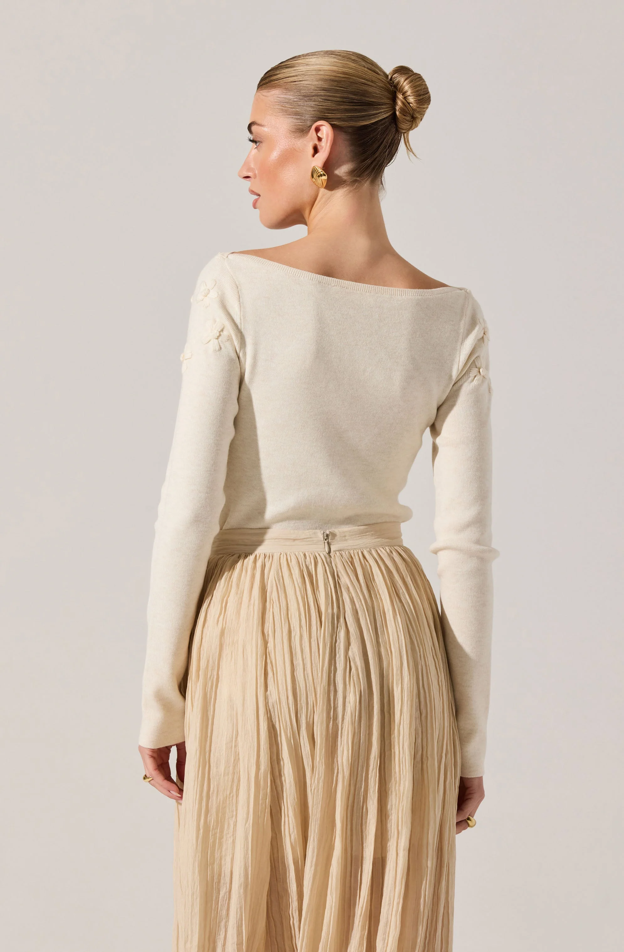 Bluma Embroidered Boatneck Sweater - Image 3