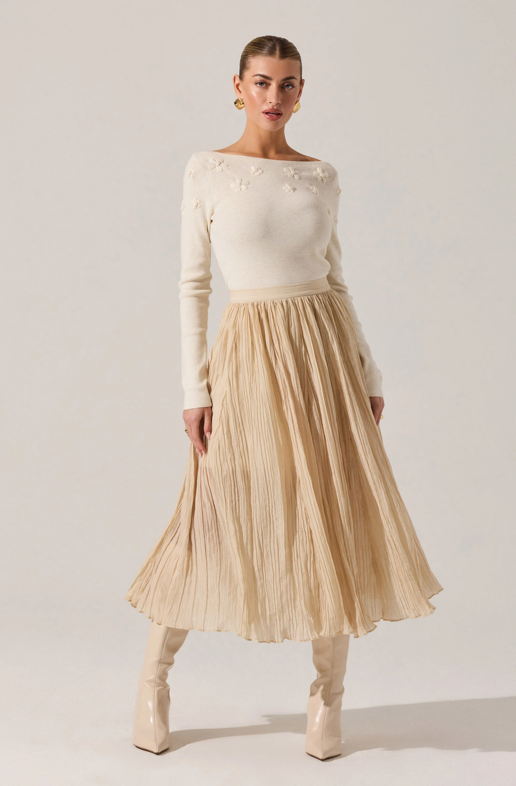 Bluma Embroidered Boatneck Sweater - Image 6