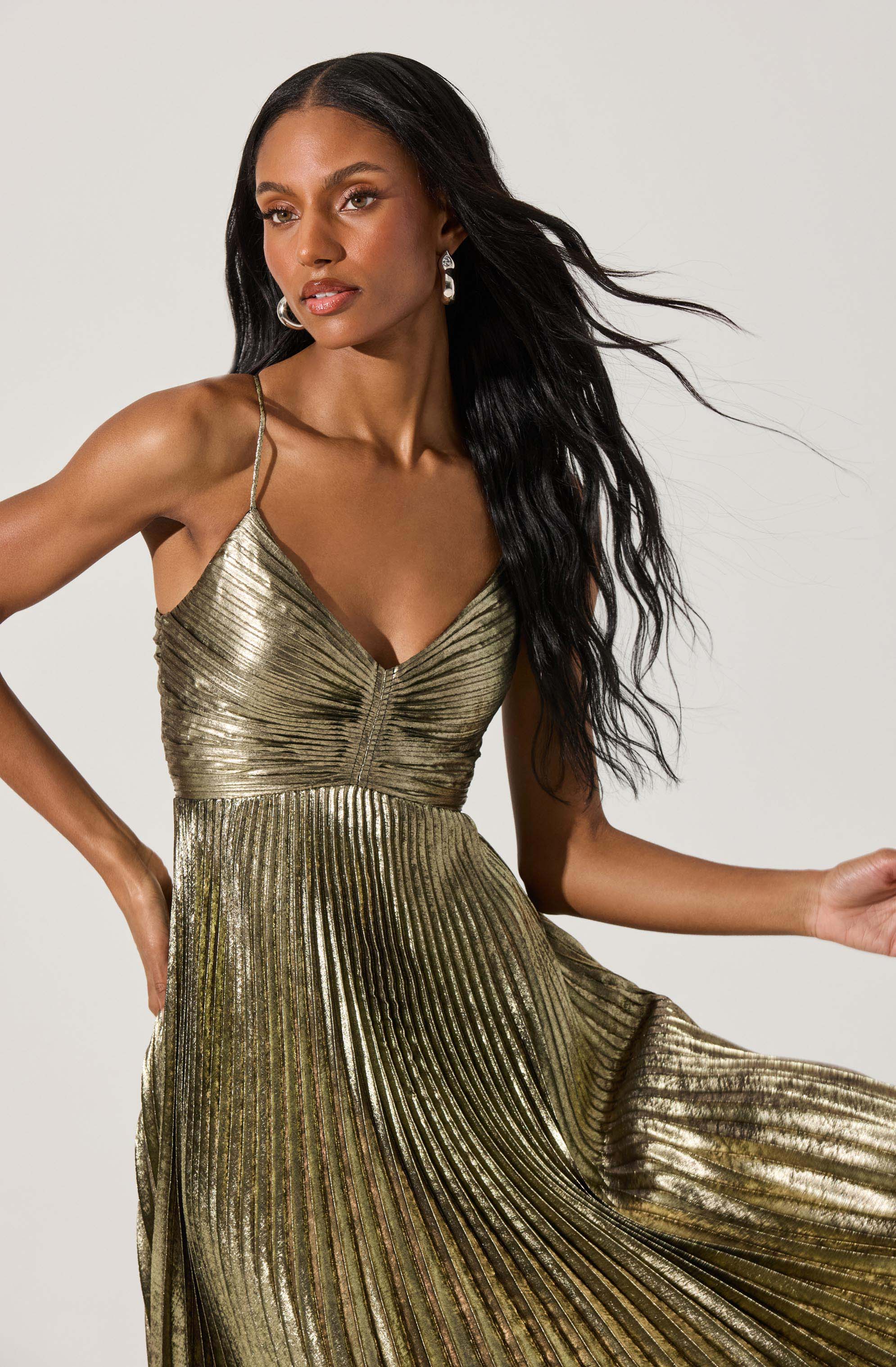 Blythe Metallic Plisse Midi Dress - Image 4
