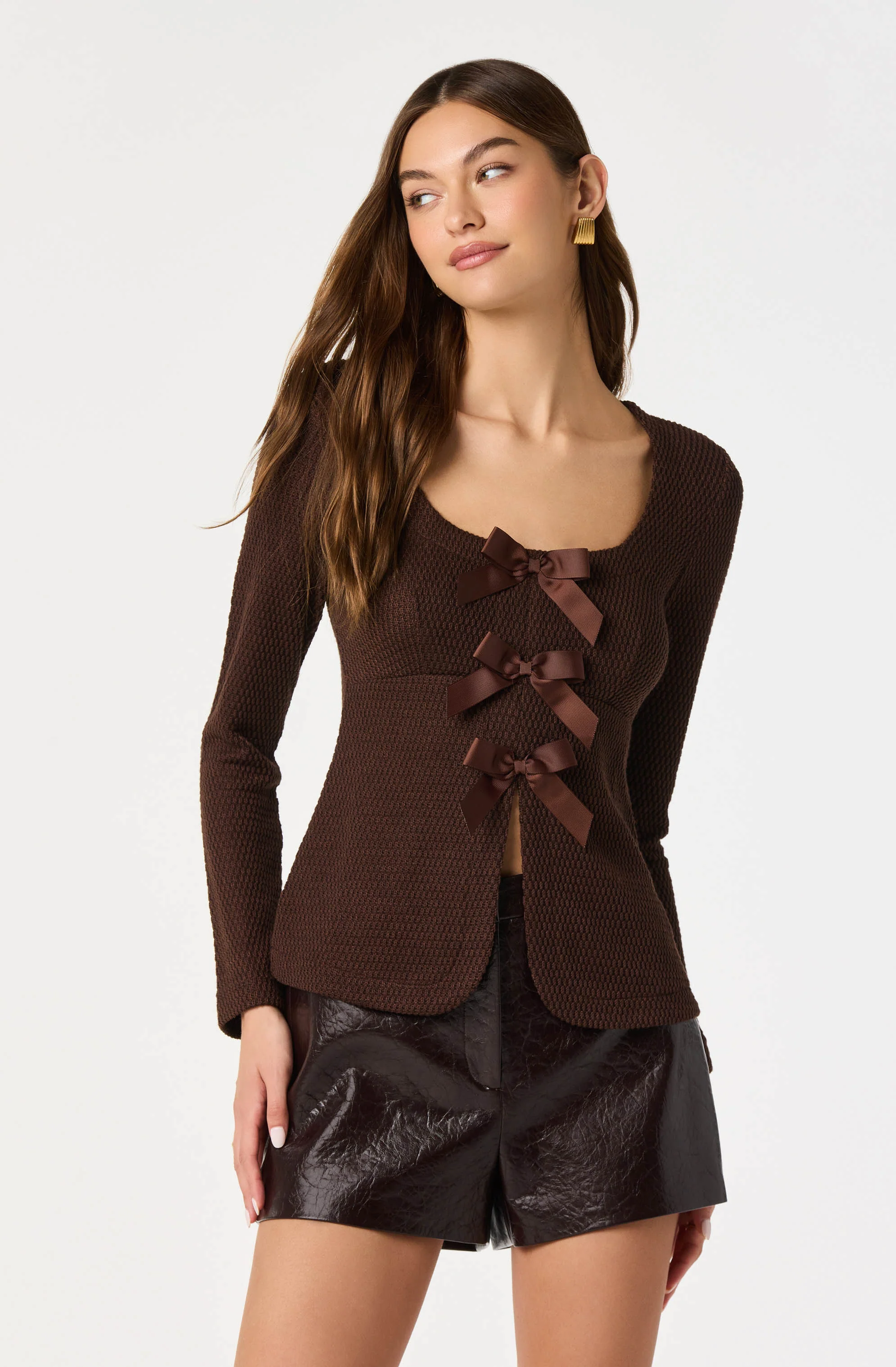 Textured Bow Flyaway Top - Image 7