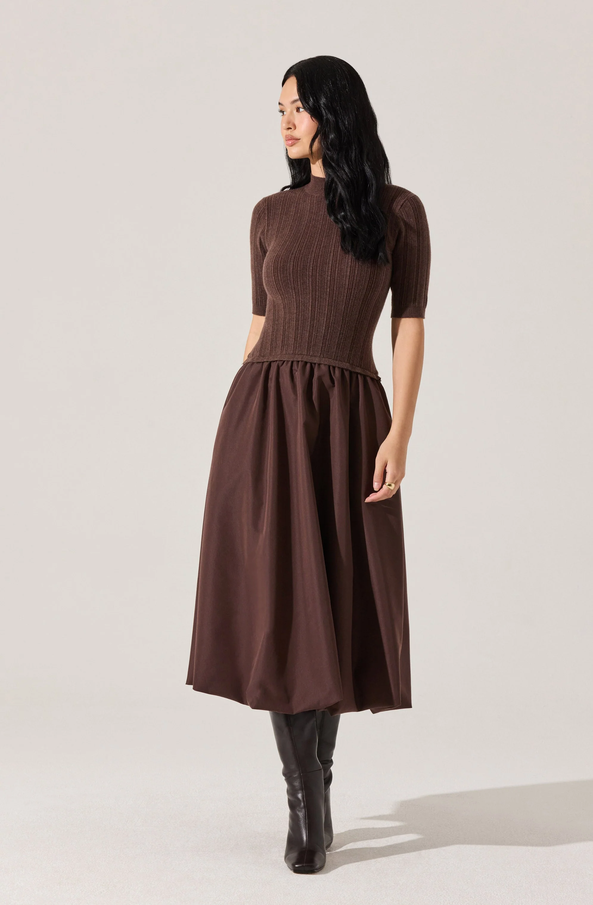 Caerlion Contrast Knit Midi Dress - Image 11