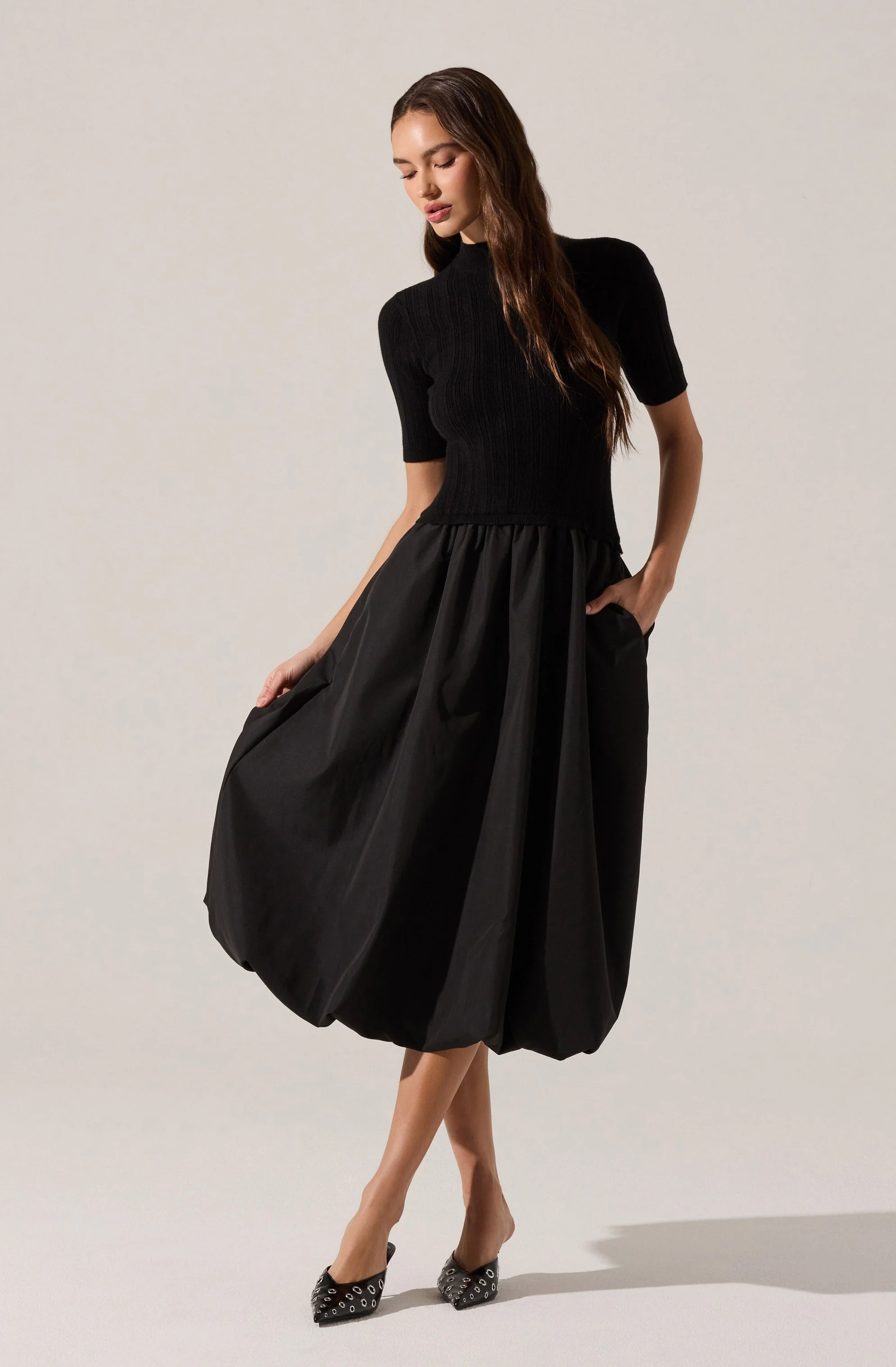 Caerlion Contrast Knit Midi Dress - Image 5