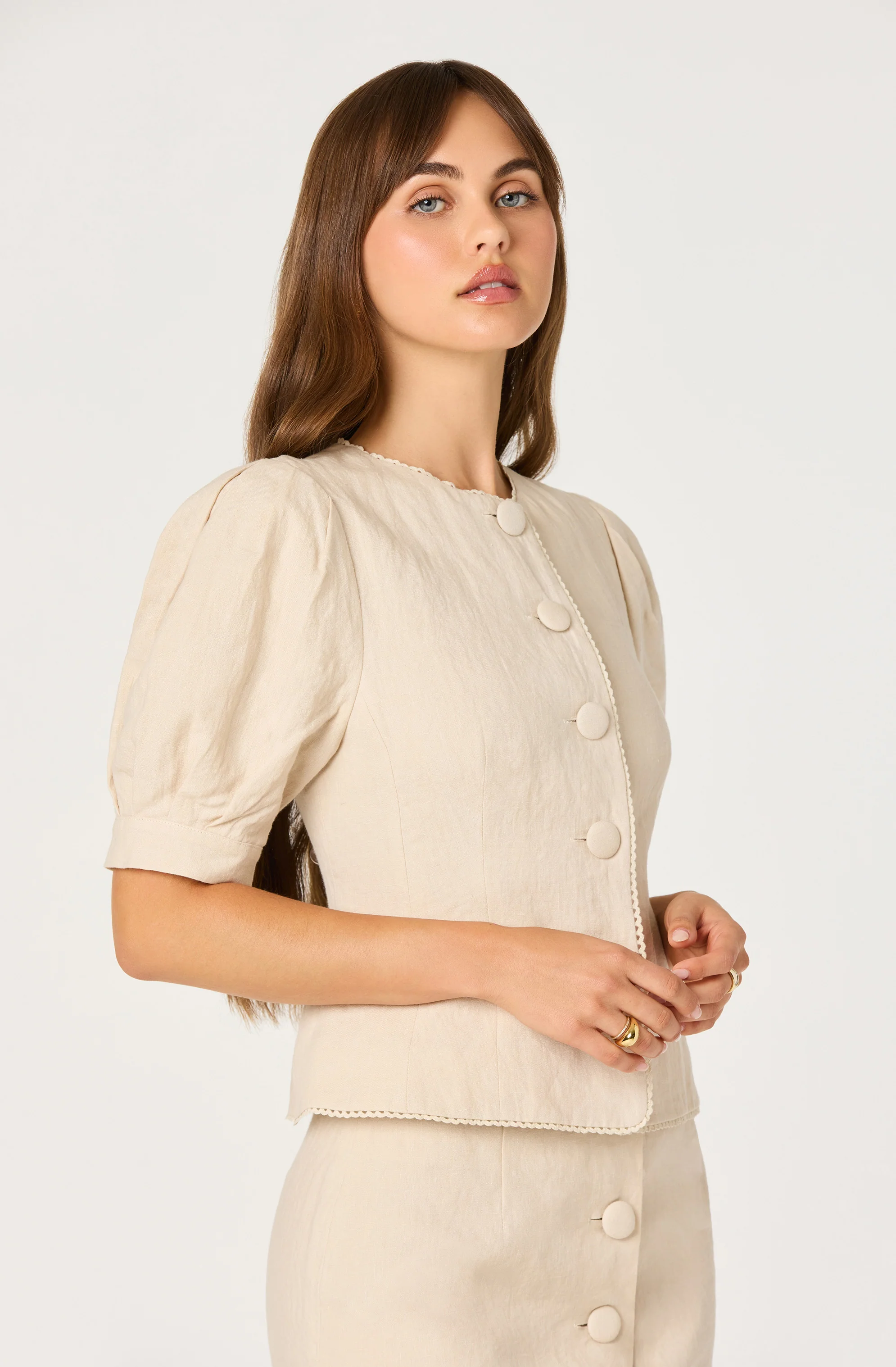 Cailey Linen Puff Sleeve Button-Front Top - Image 3