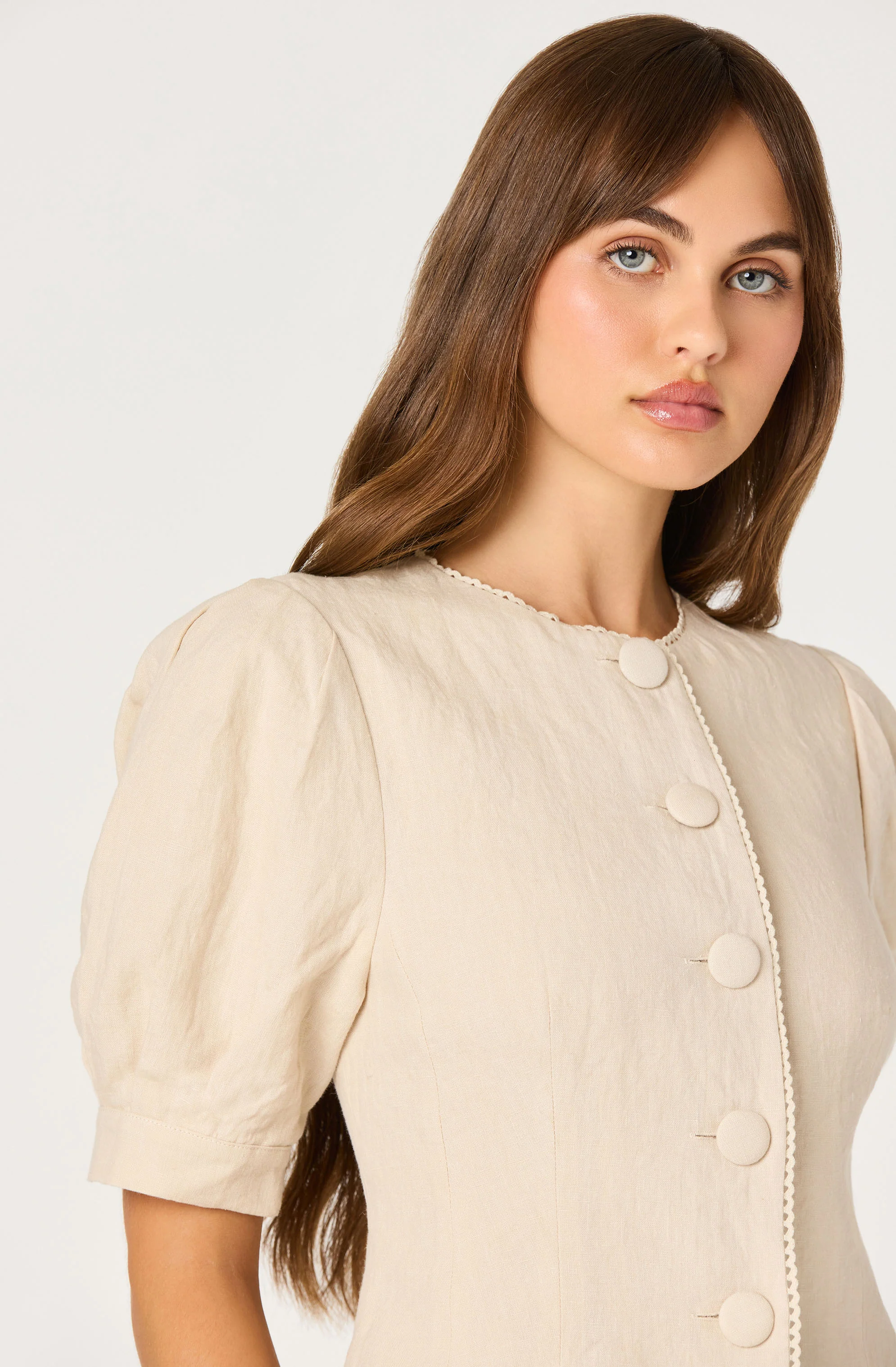 Cailey Linen Puff Sleeve Button-Front Top - Image 4