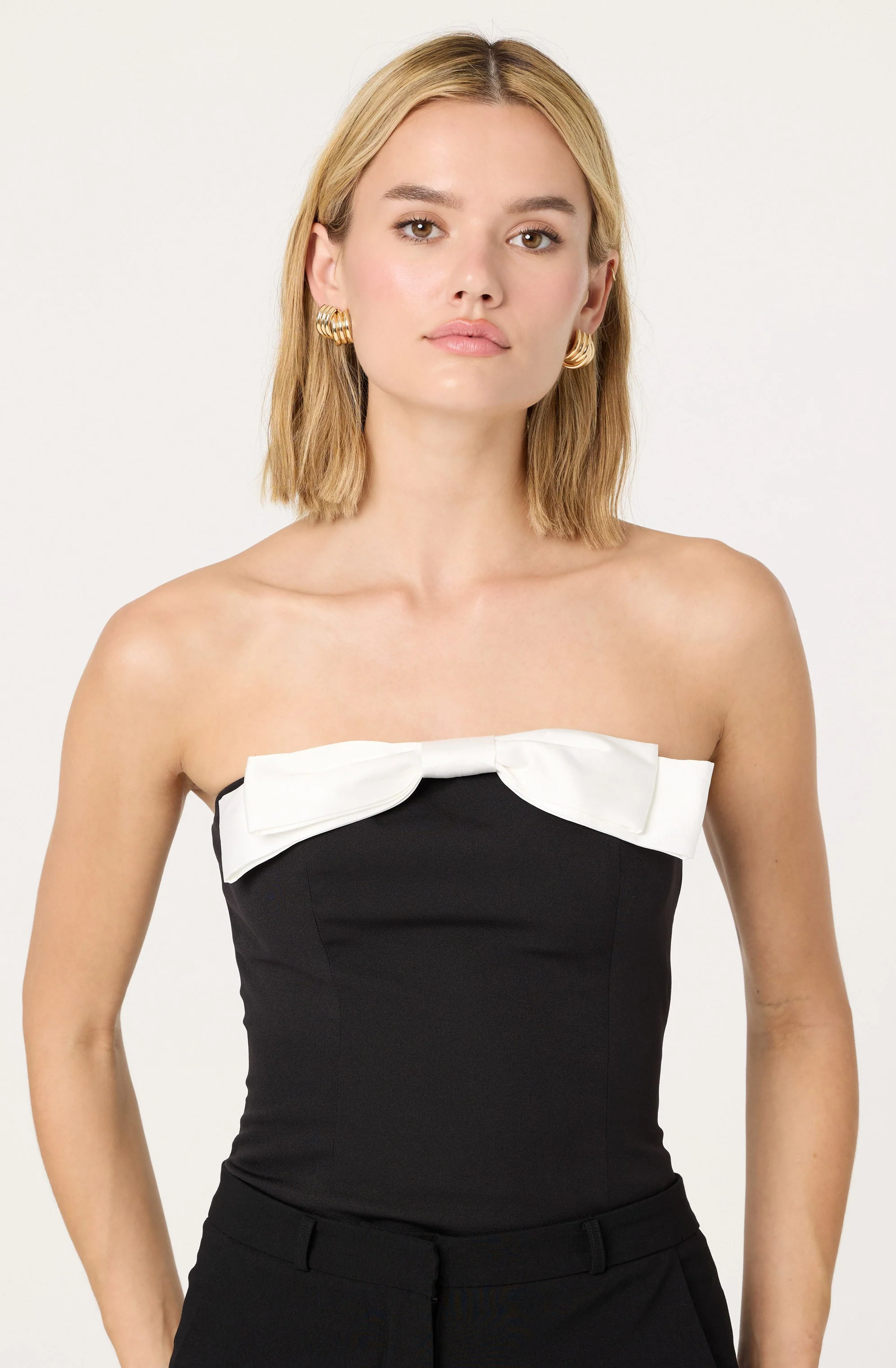 Contrast Bow Strapless Top - Image 5