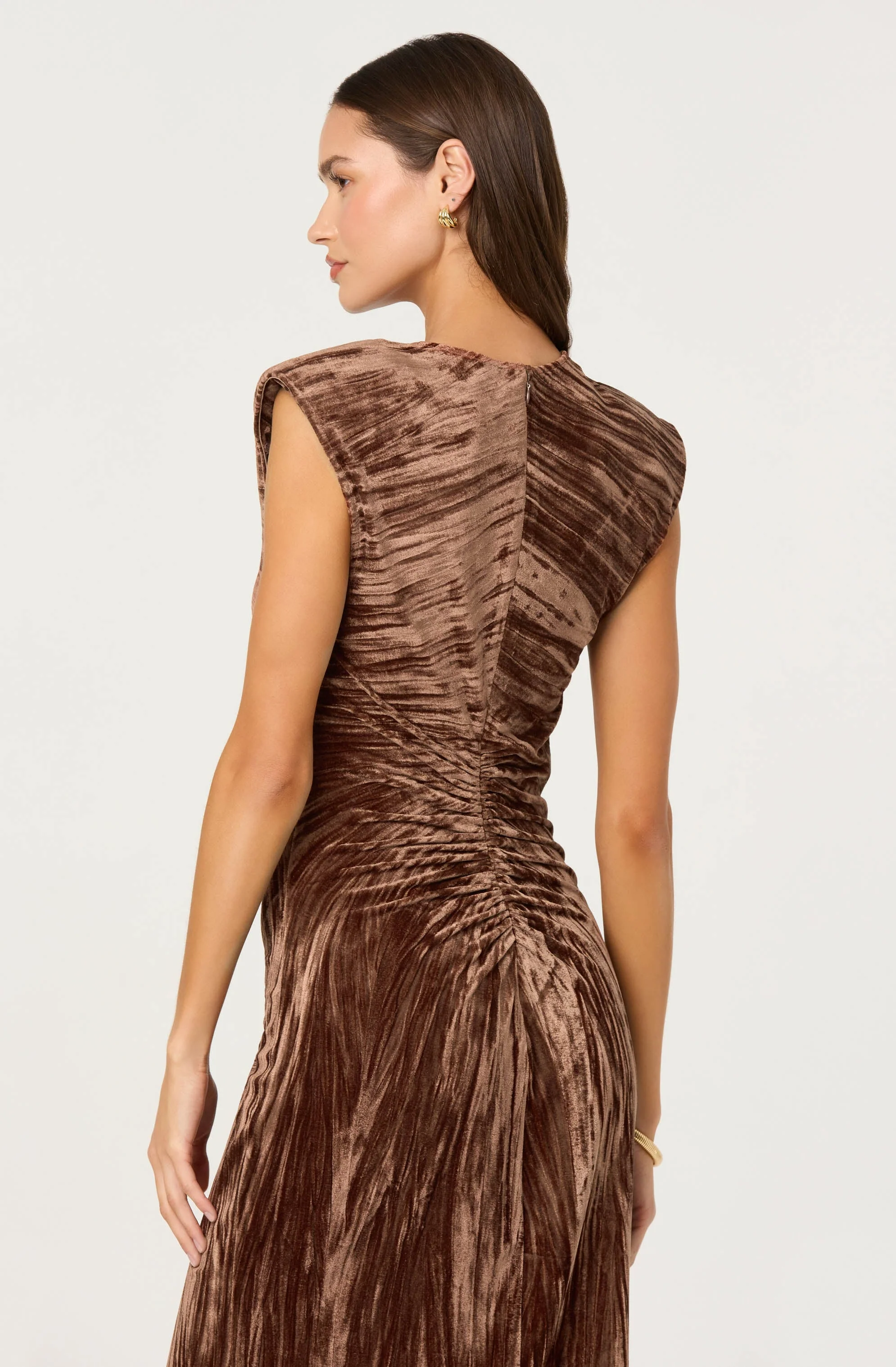 Daisha Crushed Velvet Midi Dress - Image 3