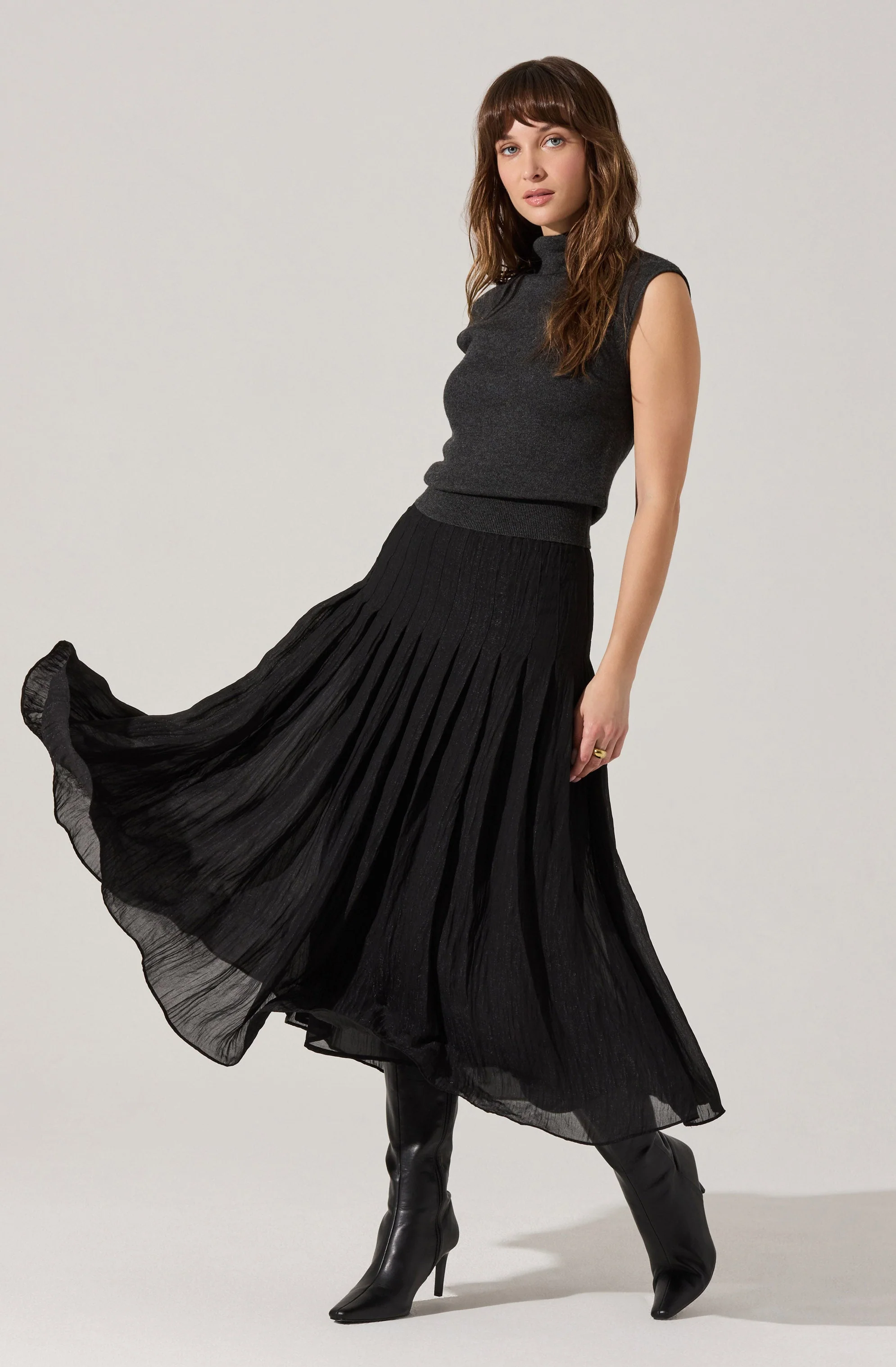 Daivini Pleated Crinkle Midi Skirt - Image 4