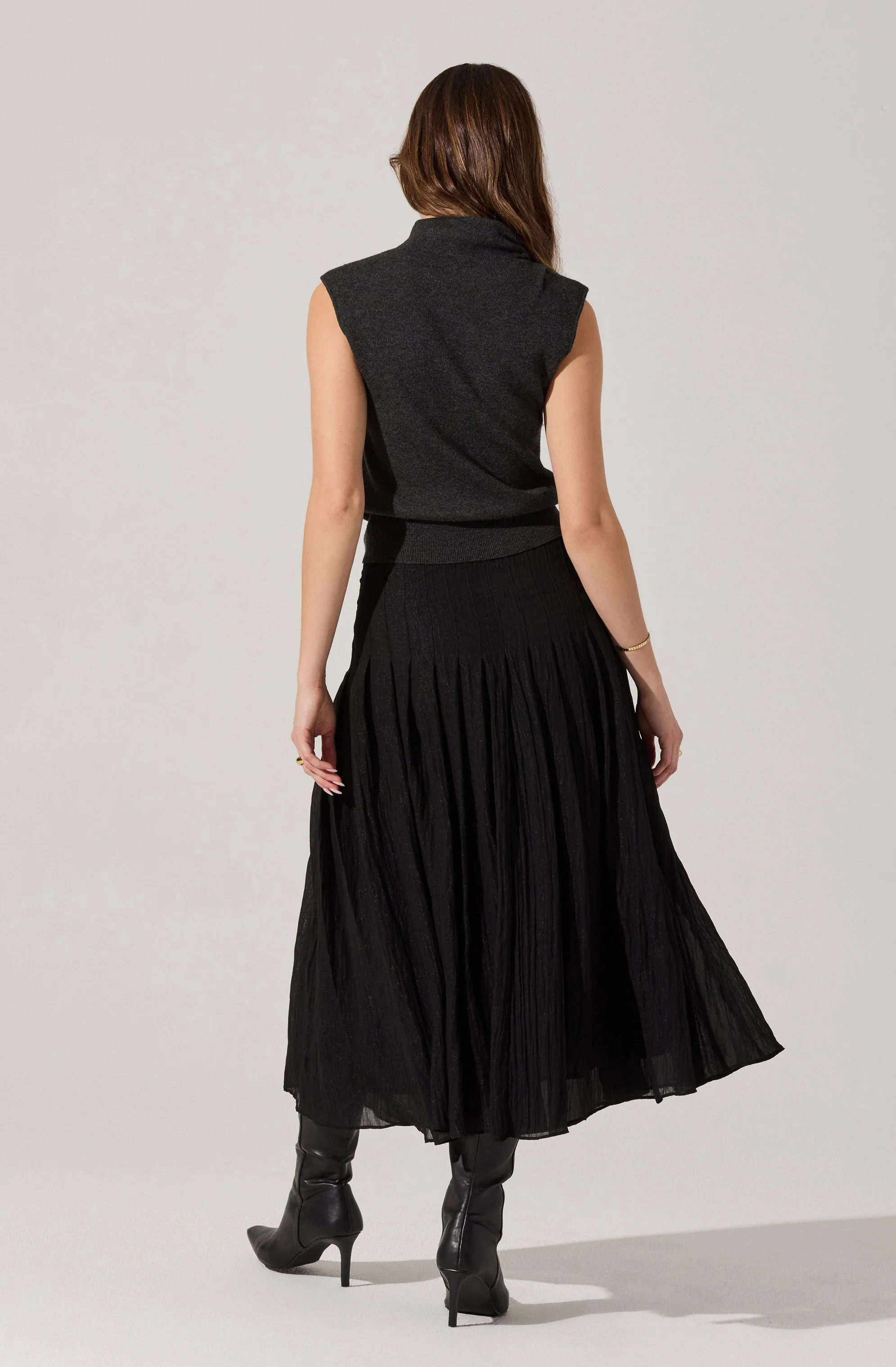 Daivini Pleated Crinkle Midi Skirt - Image 5