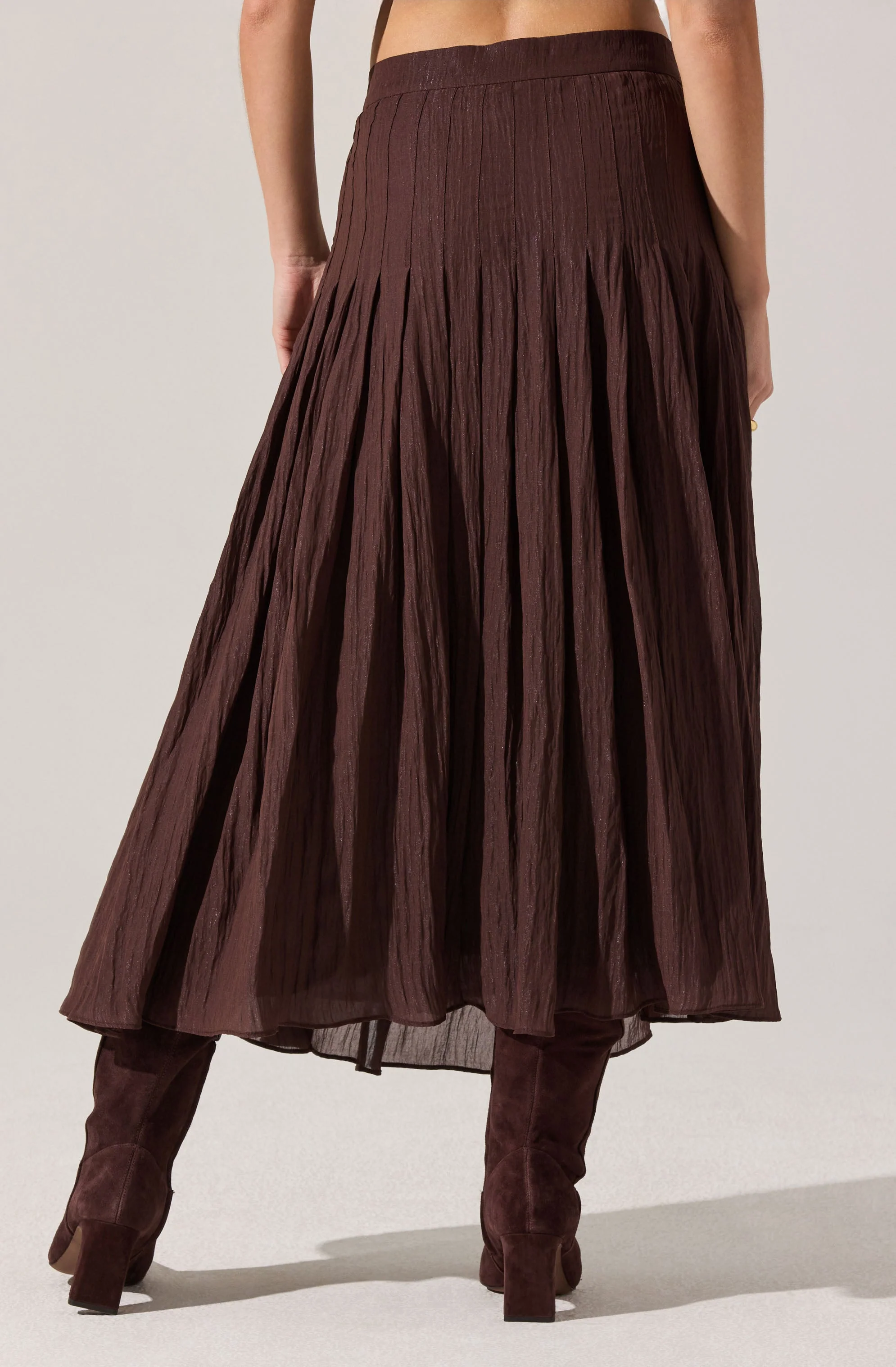 Daivini Pleated Crinkle Midi Skirt - Image 9