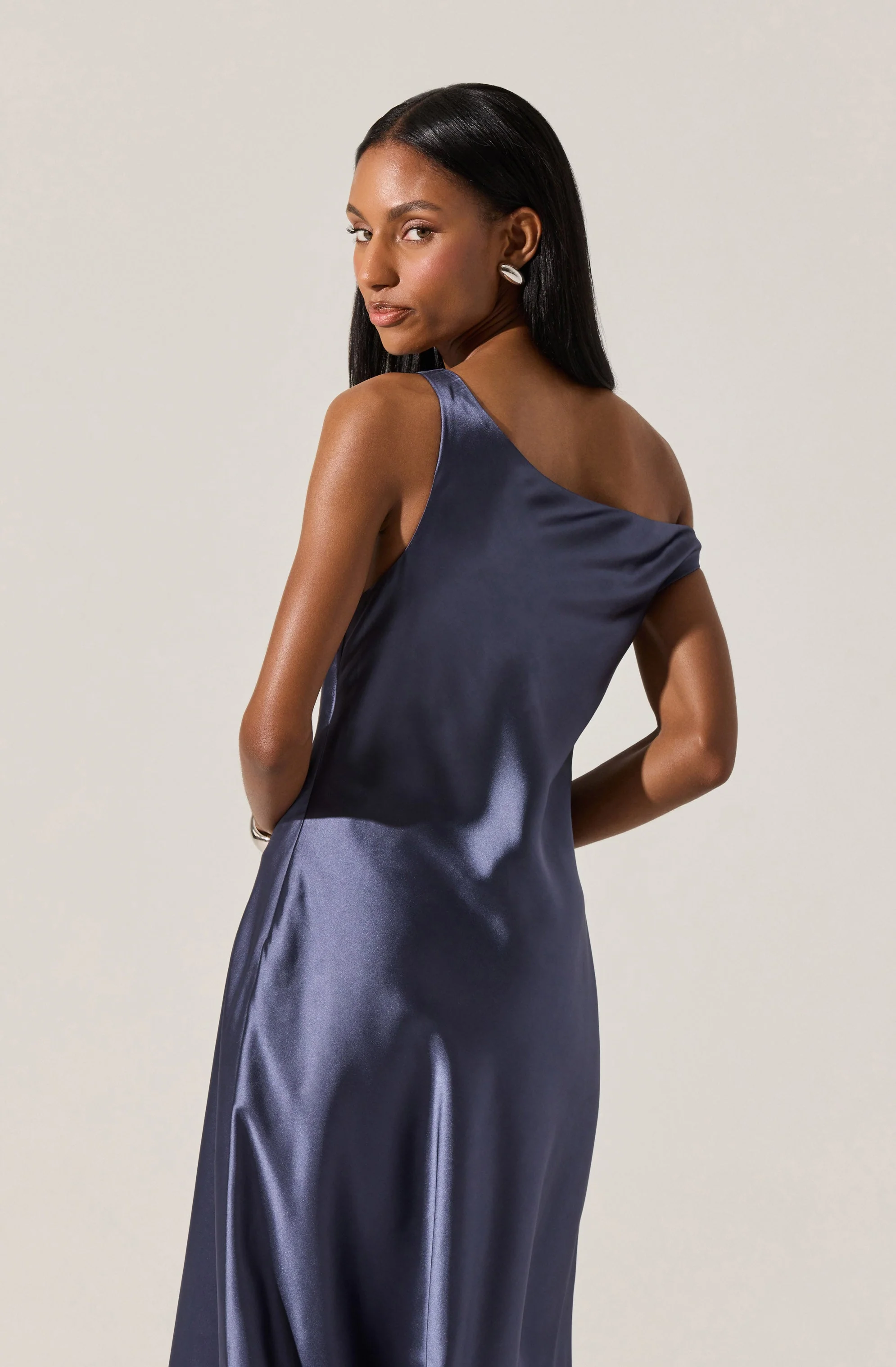 Elain Satin Off Shoulder Midi Dress - Image 6