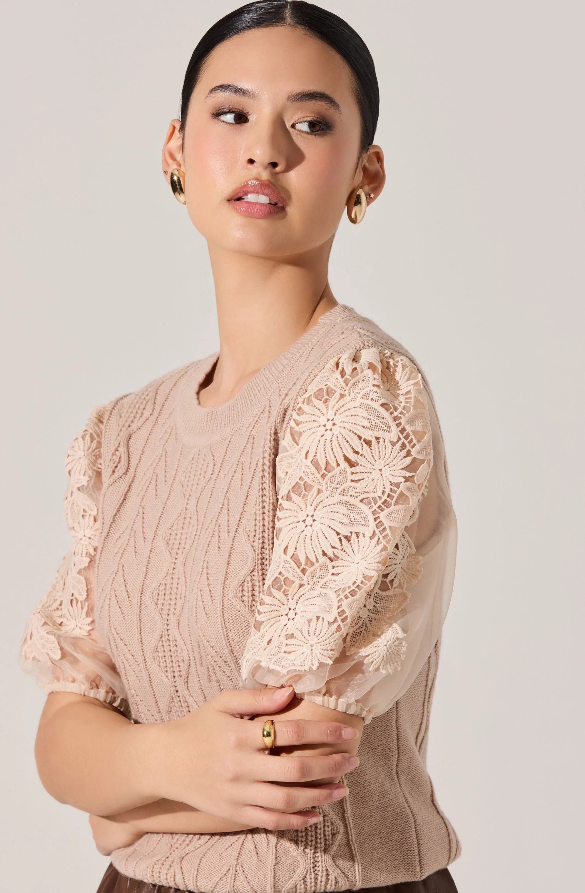 Elize Contrast Cable Knit Sweater - Image 6