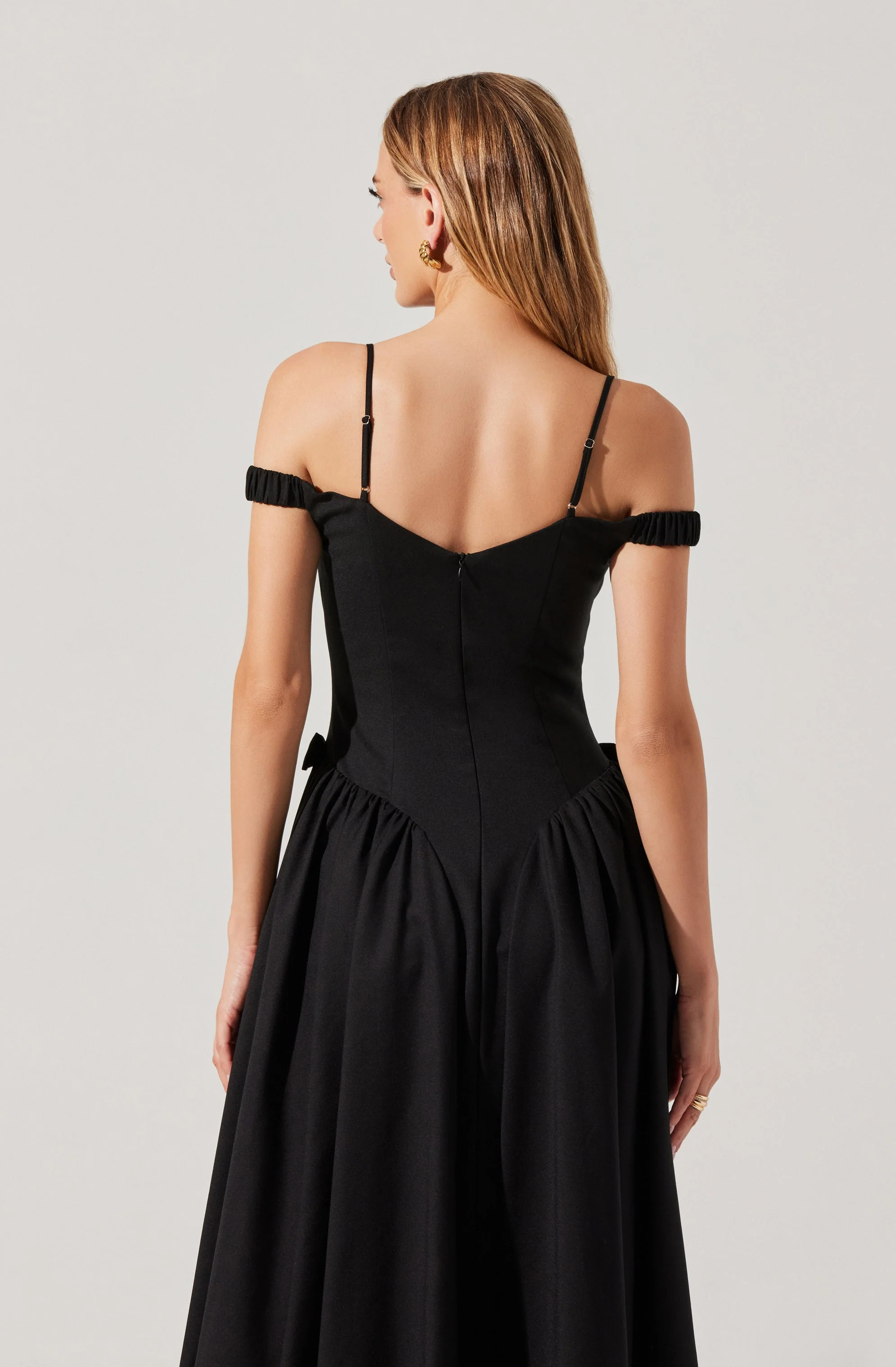 Elvinia Off Shoulder Midi Dress - Image 5