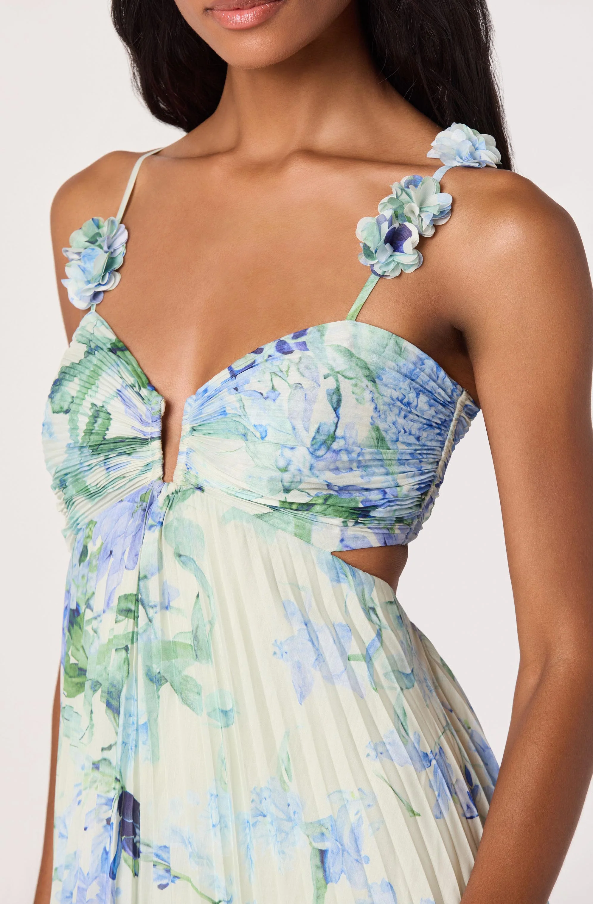 Emese Floral Cutout Maxi Dress - Image 3