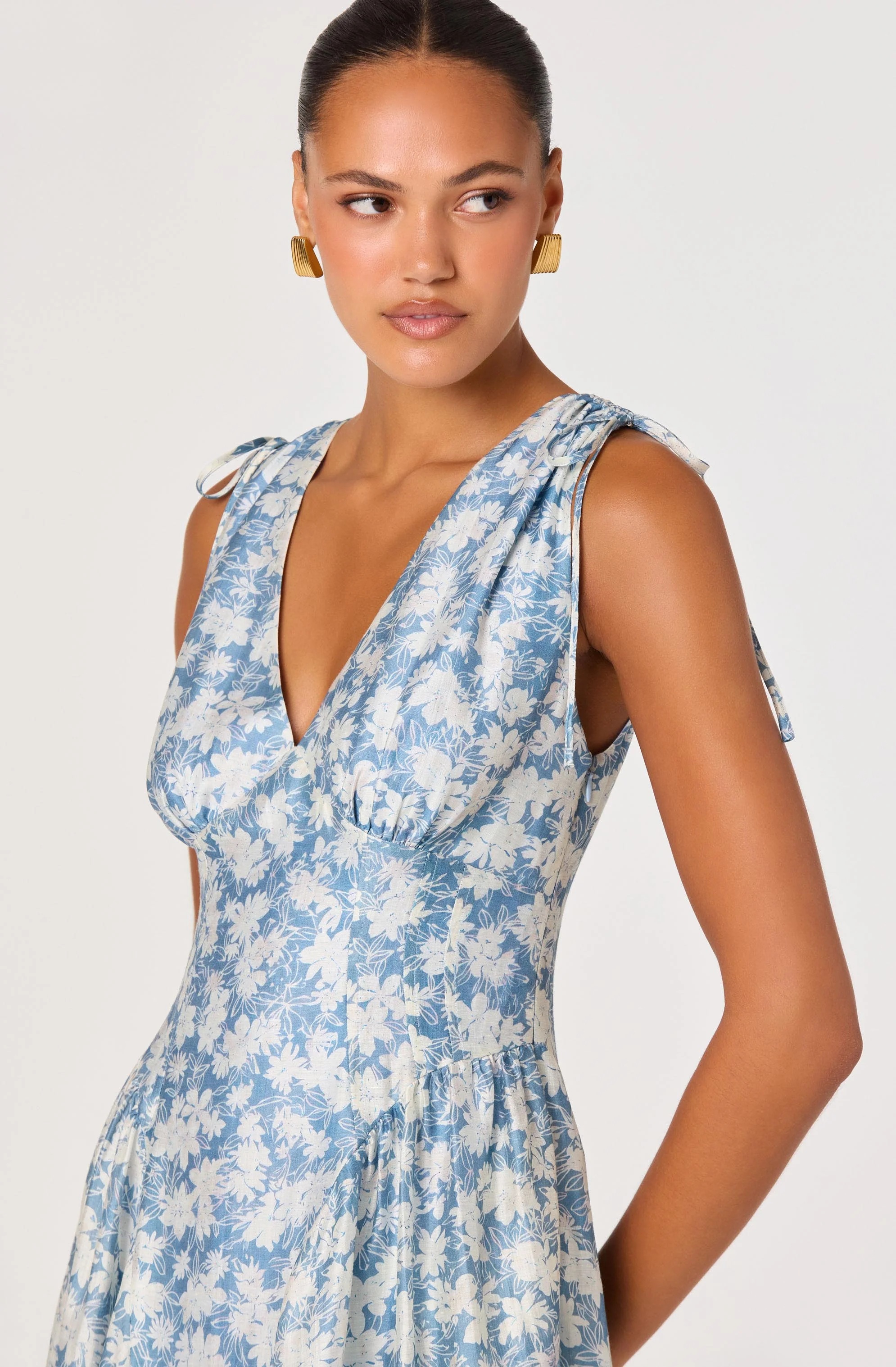 Emmery Floral Wrap Midi Dress - Image 6