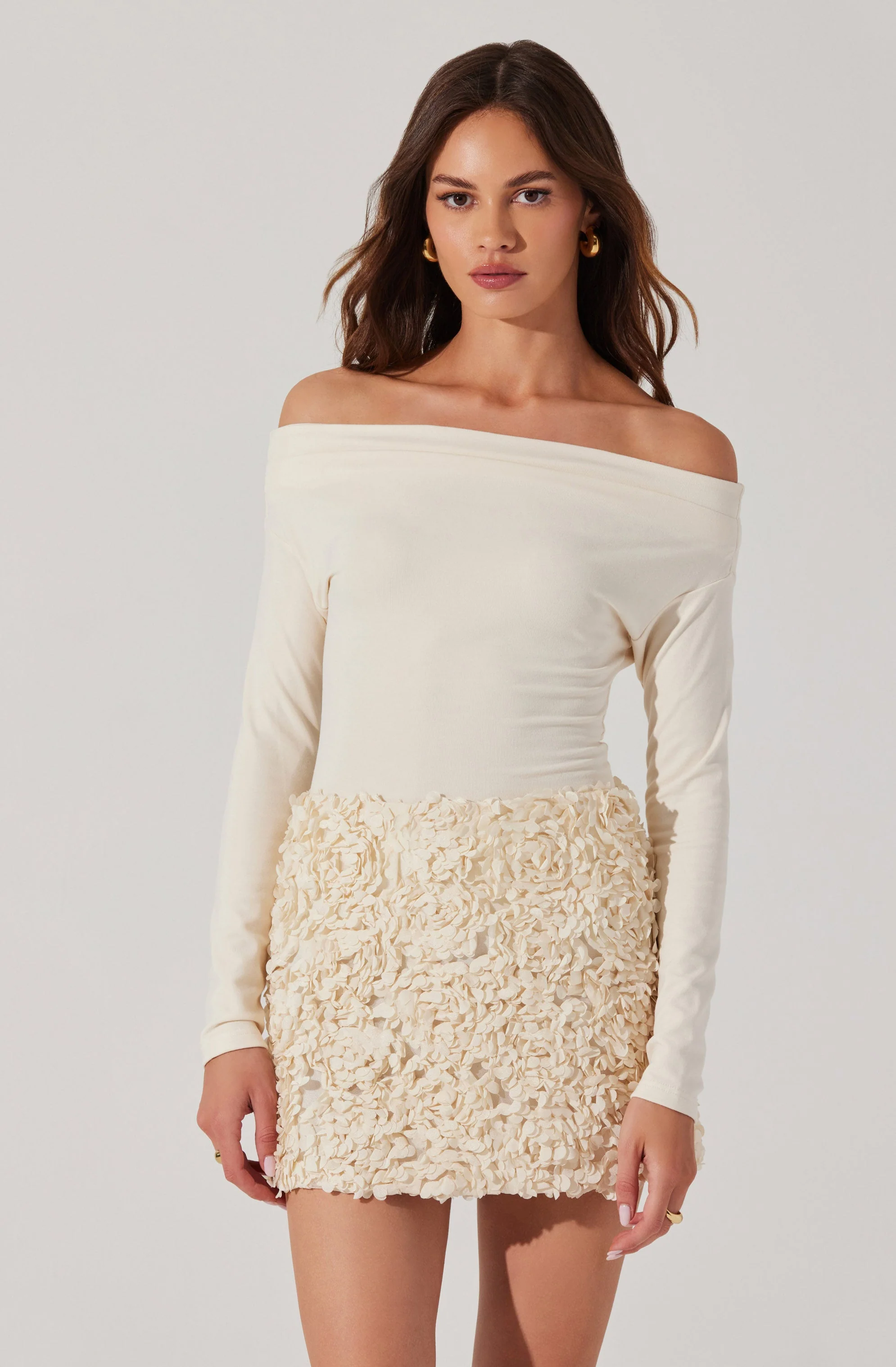 Ena Rosette Mini Skirt - Image 2