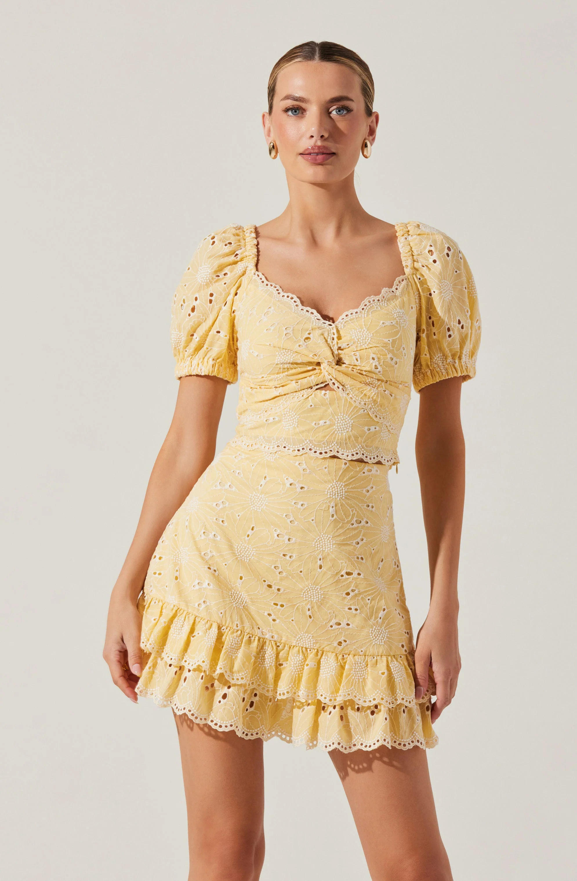 Evelin Eyelet Ruffle Mini Skirt - Image 3