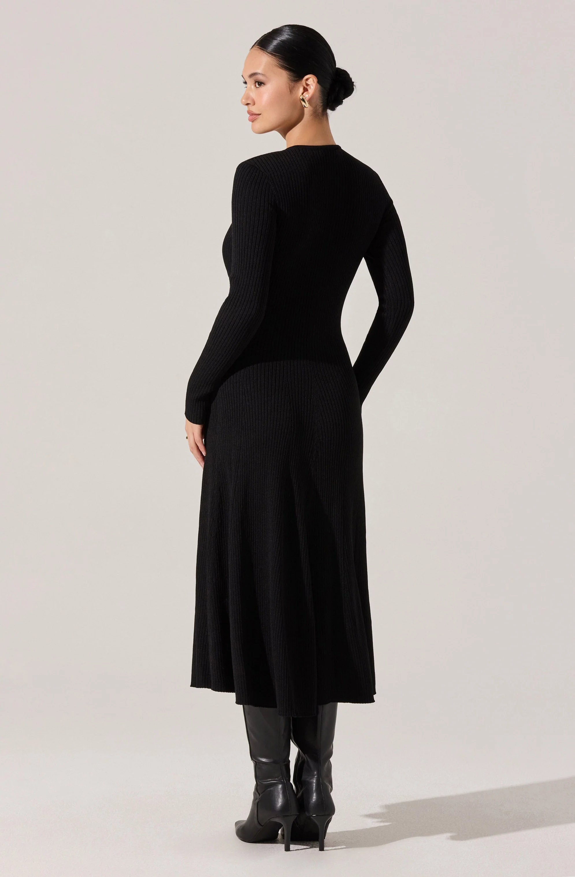 Fallyn Ribbed Sweater Midi Dress - Image 2