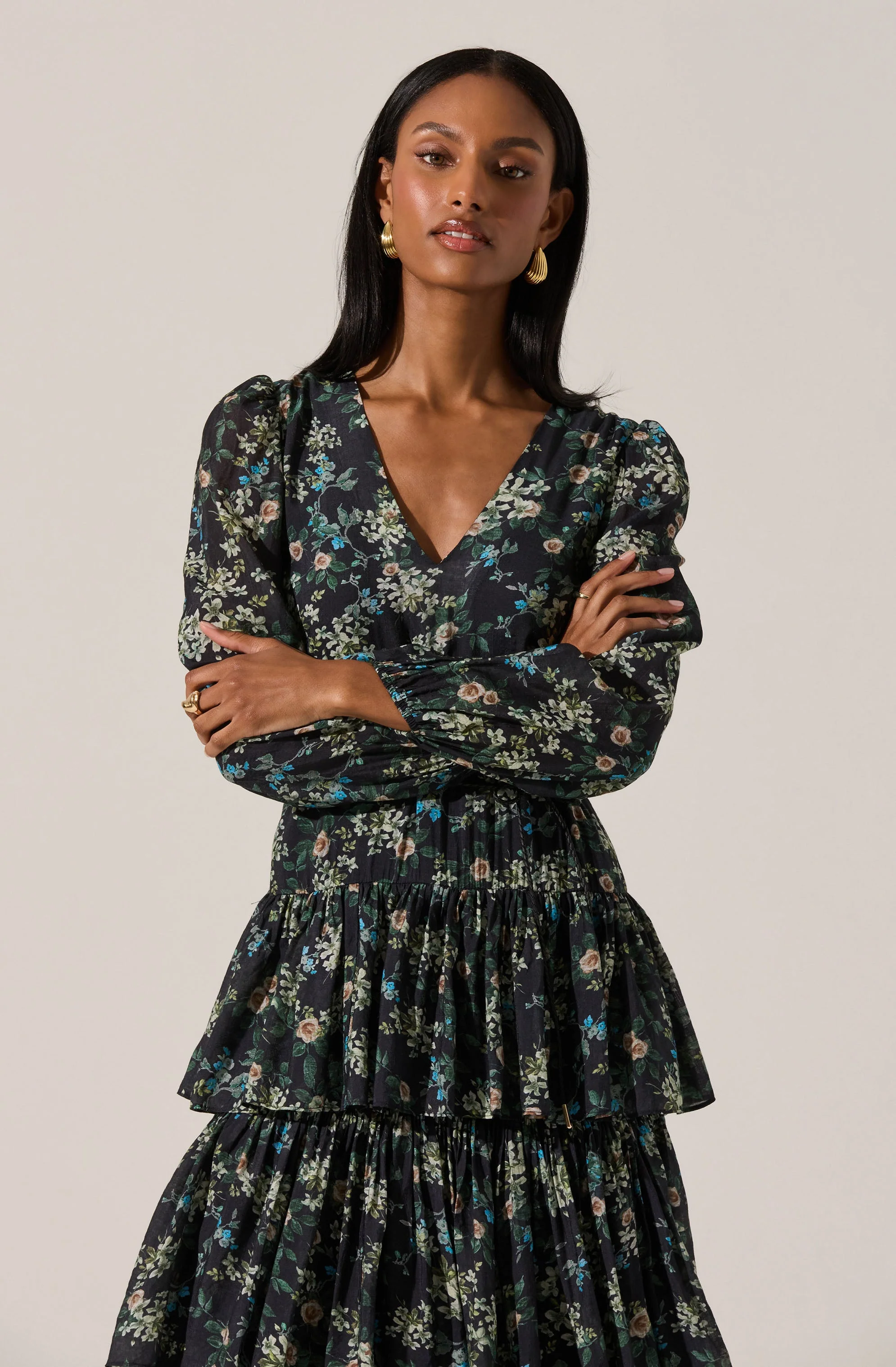 Franchesca Tiered Ruffle Floral Maxi Dress - Image 12