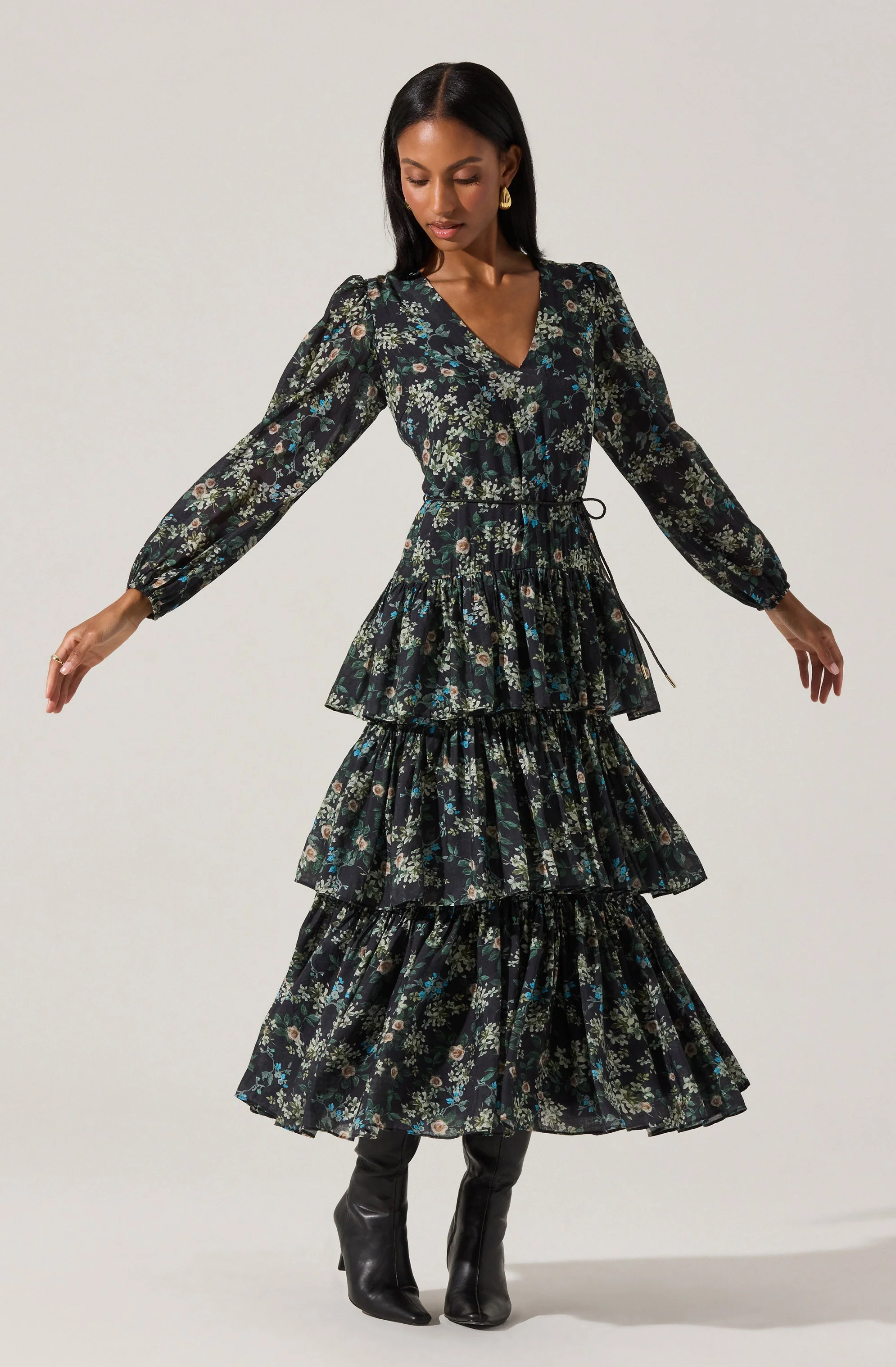 Franchesca Tiered Ruffle Floral Maxi Dress - Image 8