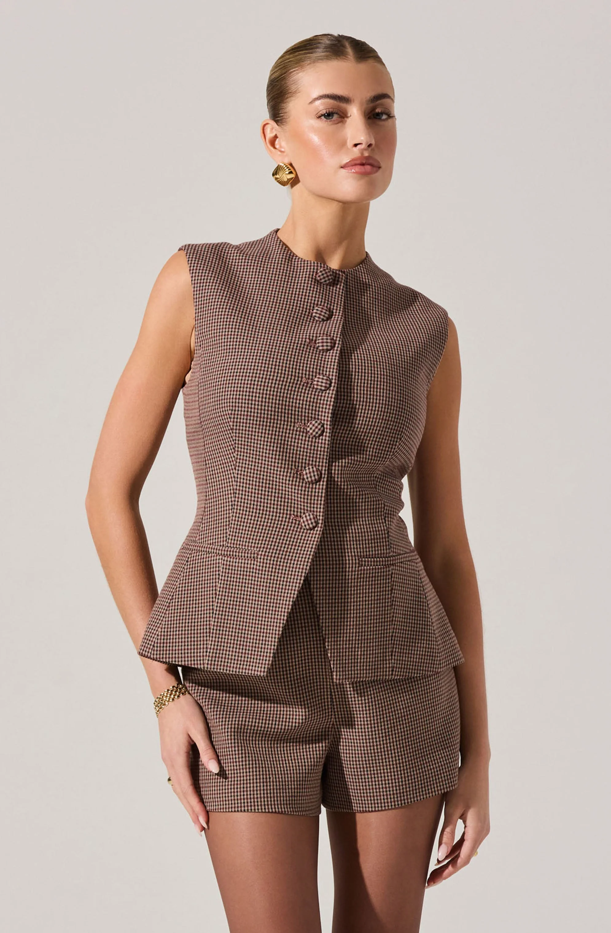 Gisselle High Neck Cutaway Vest - Image 3