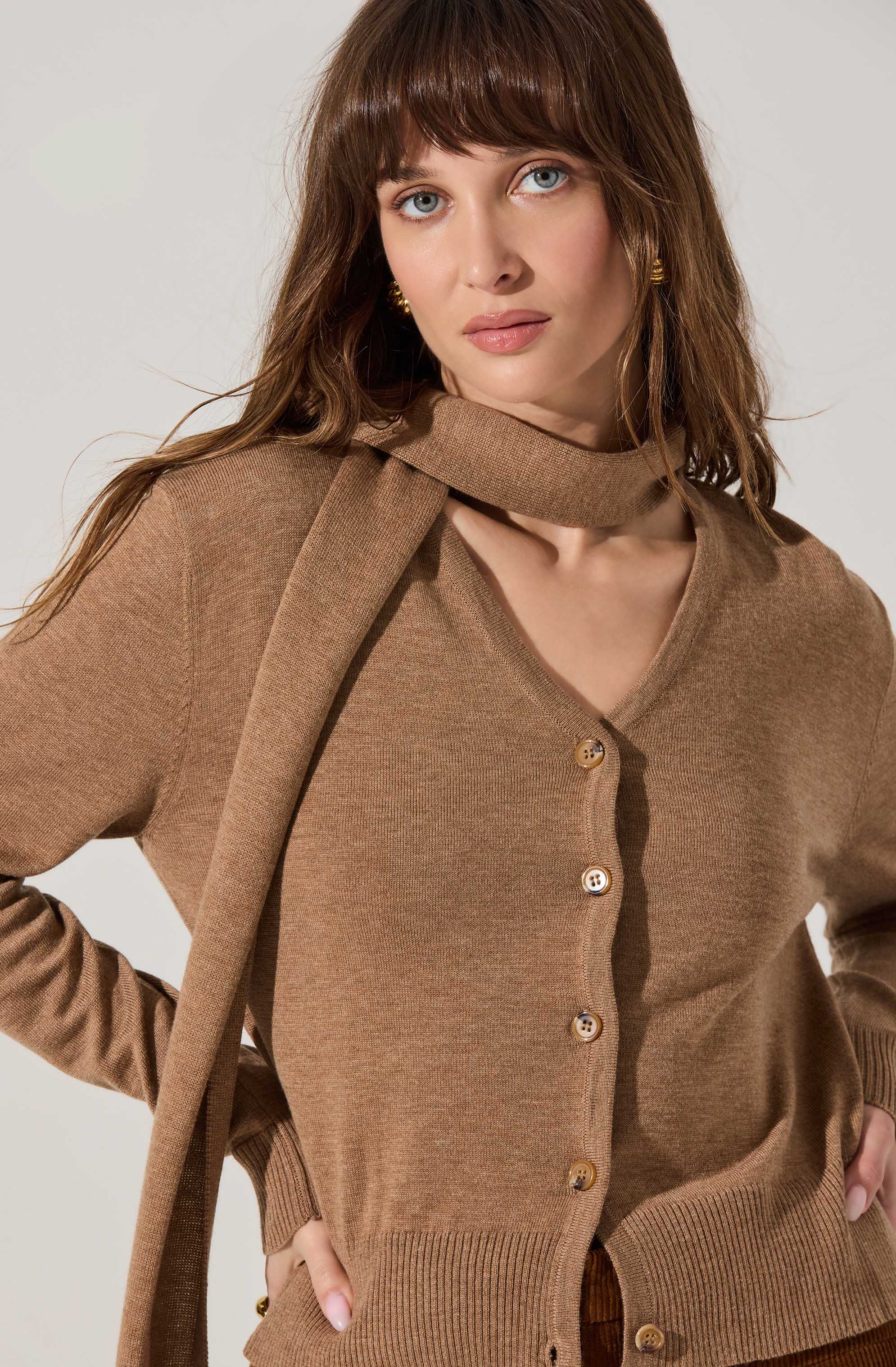 Glynne V-Neck Scarf Cardigan Sweater - Image 5