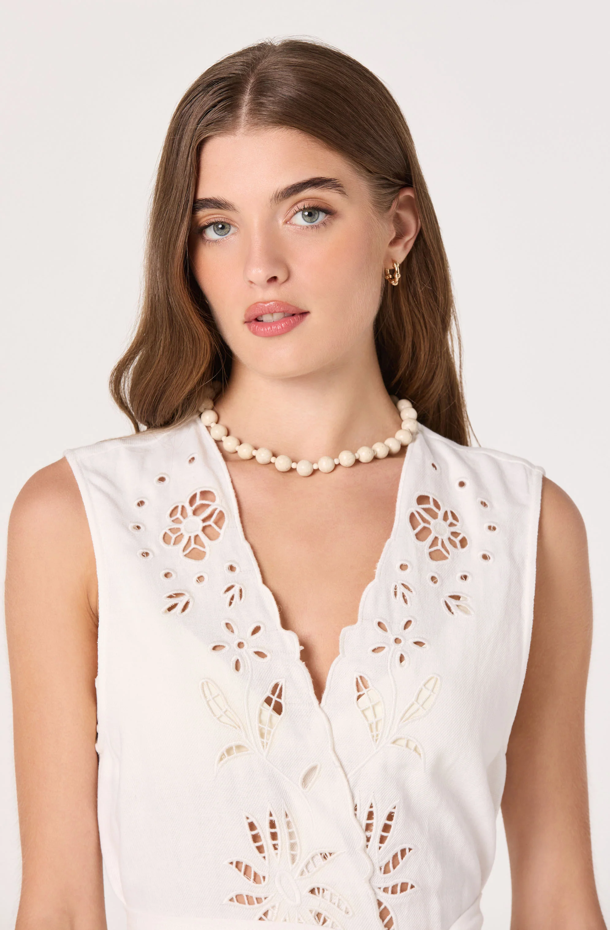 Greta Cutwork Embroidery Longline Vest - Image 4