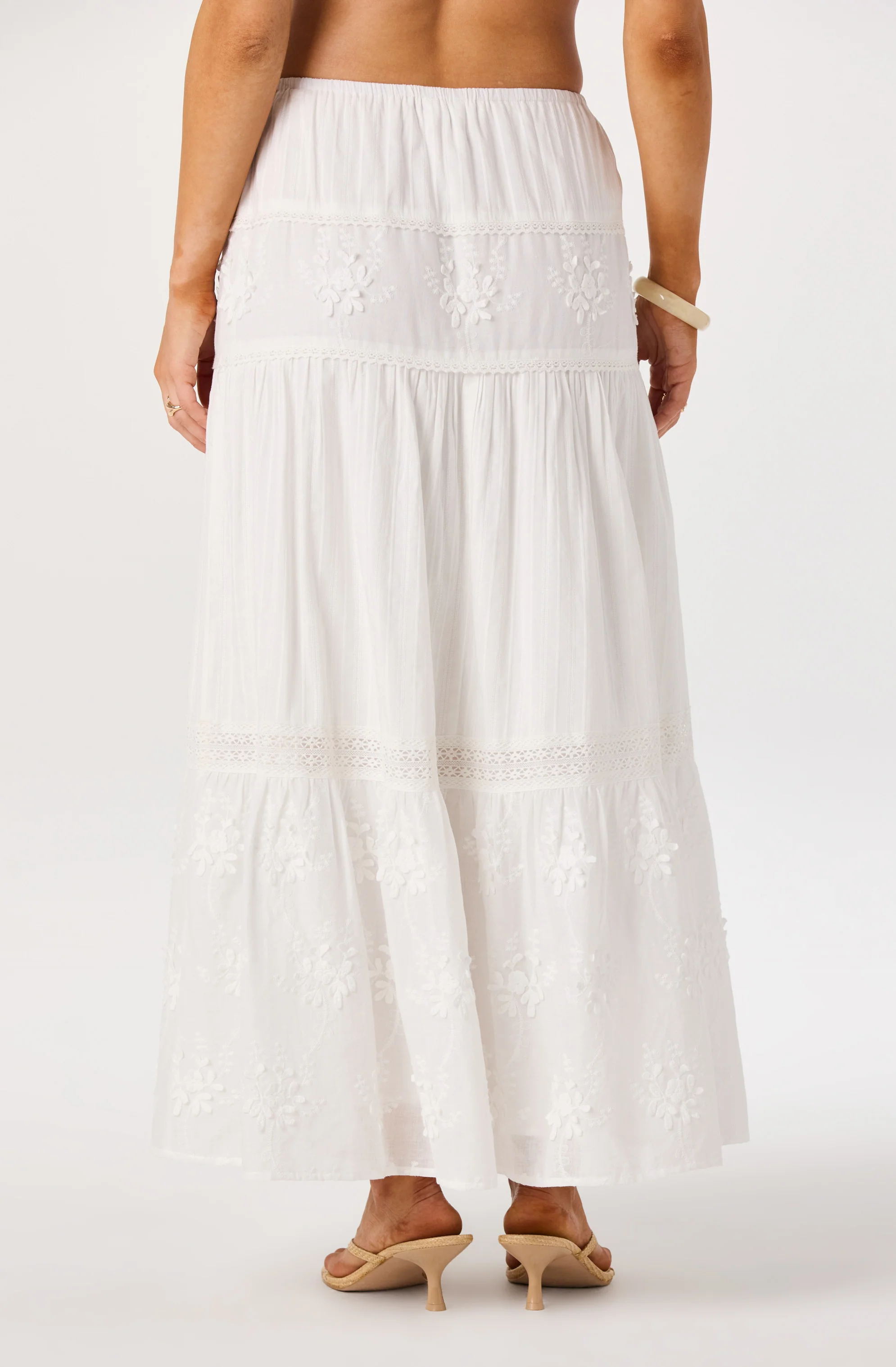 Gwyn Embroidered Midi Skirt - Image 10