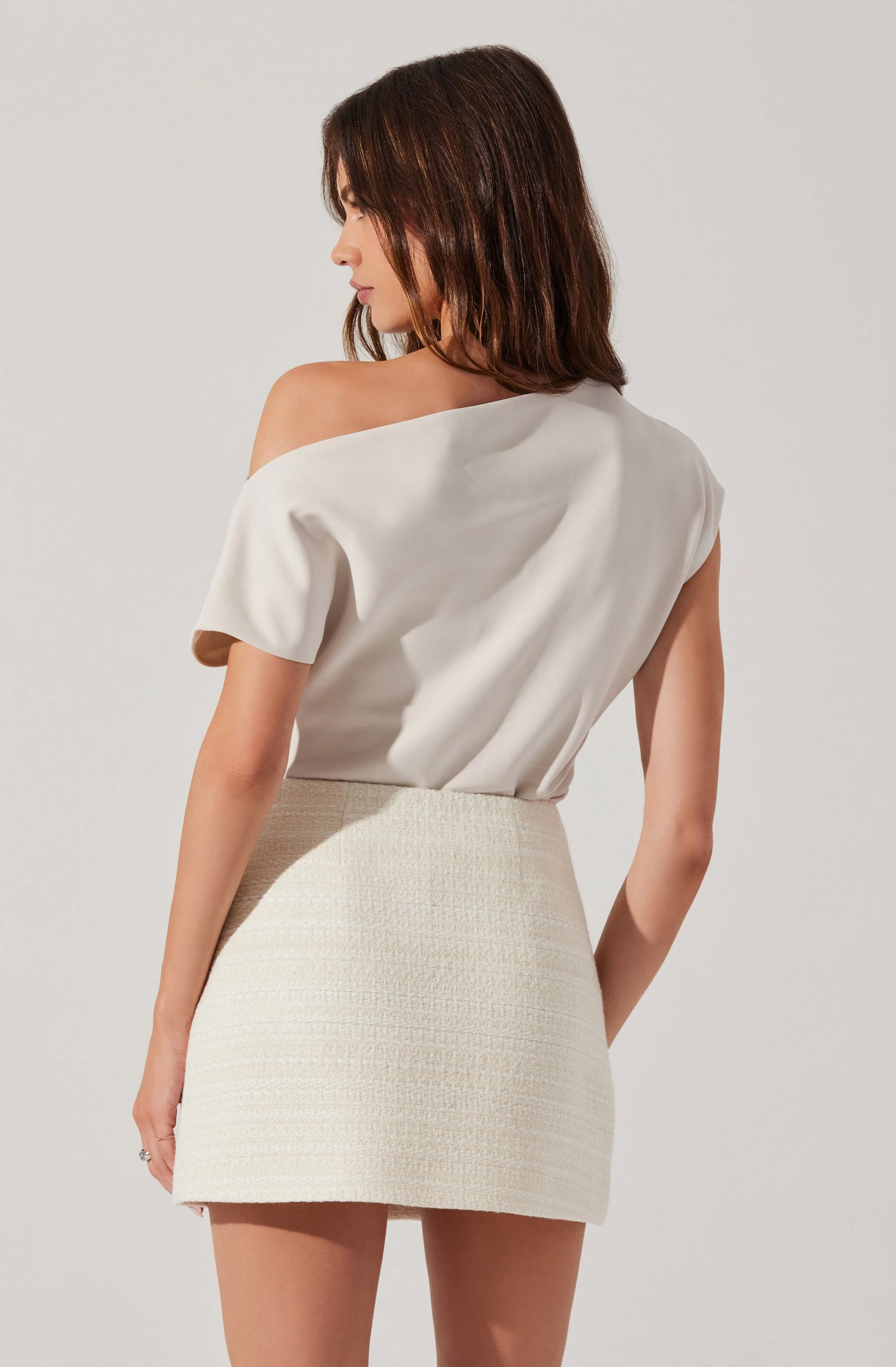 Hani Off Shoulder Top - Image 12