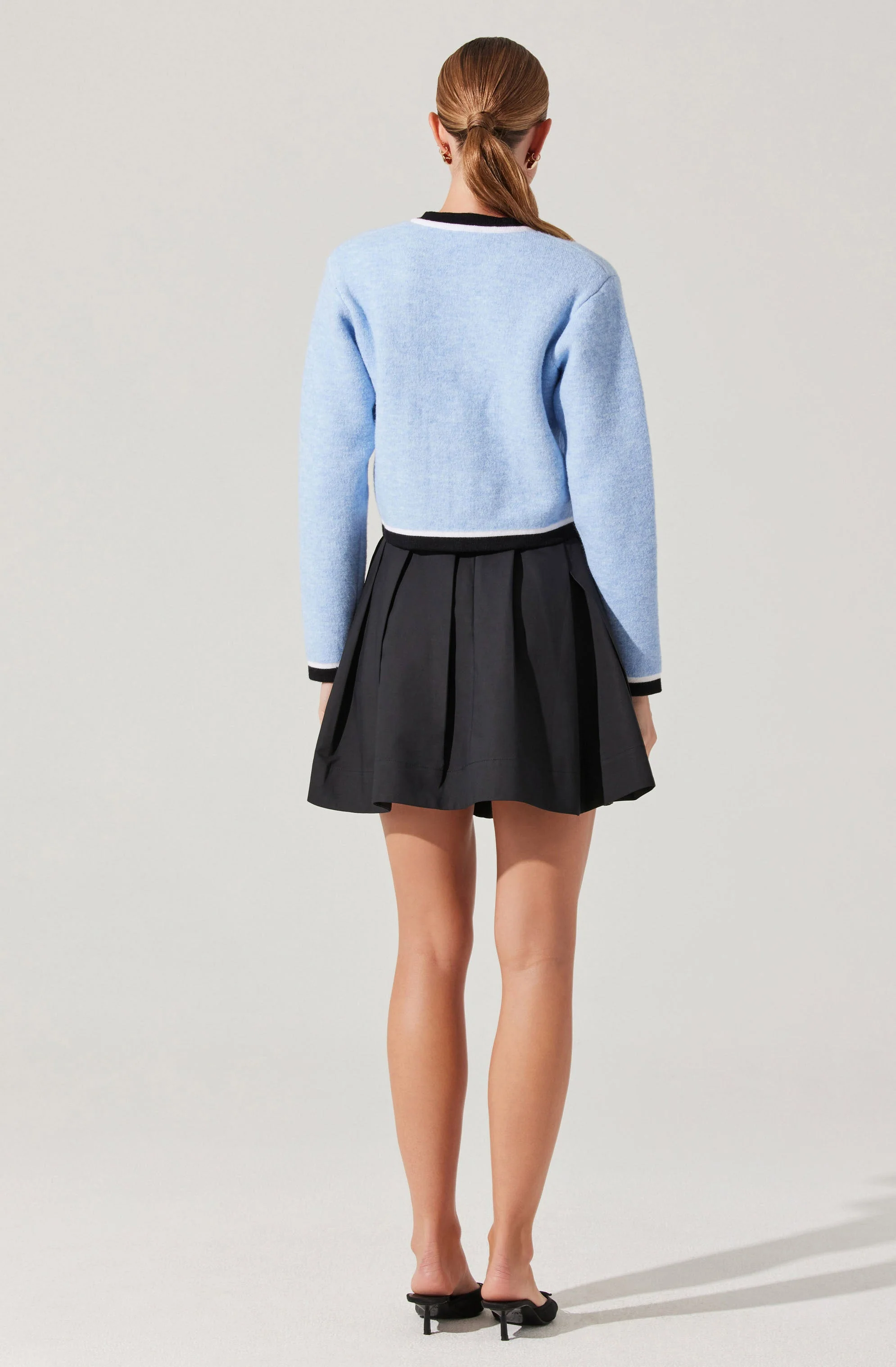 Hattie Contrast Trim Cardigan - Image 5