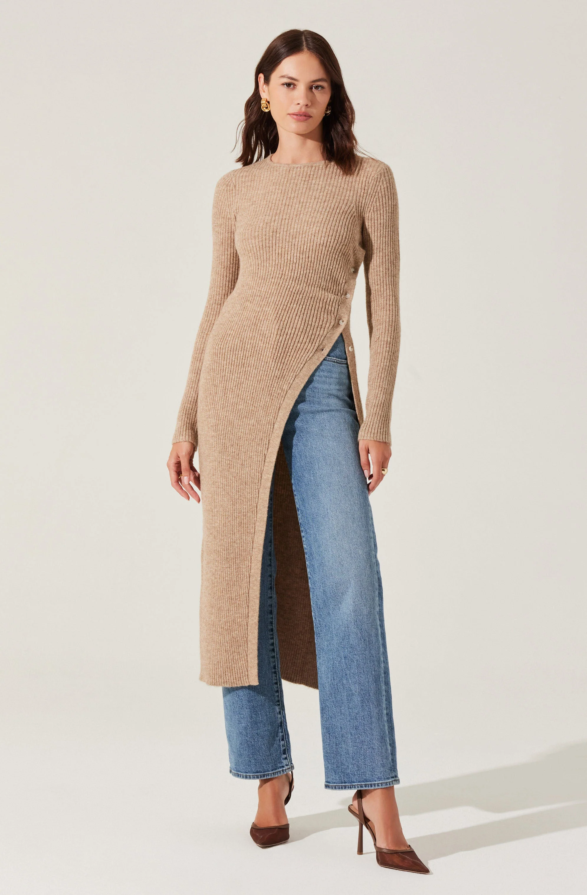 Ribbed Hi Slit Button Sweater - Image 10