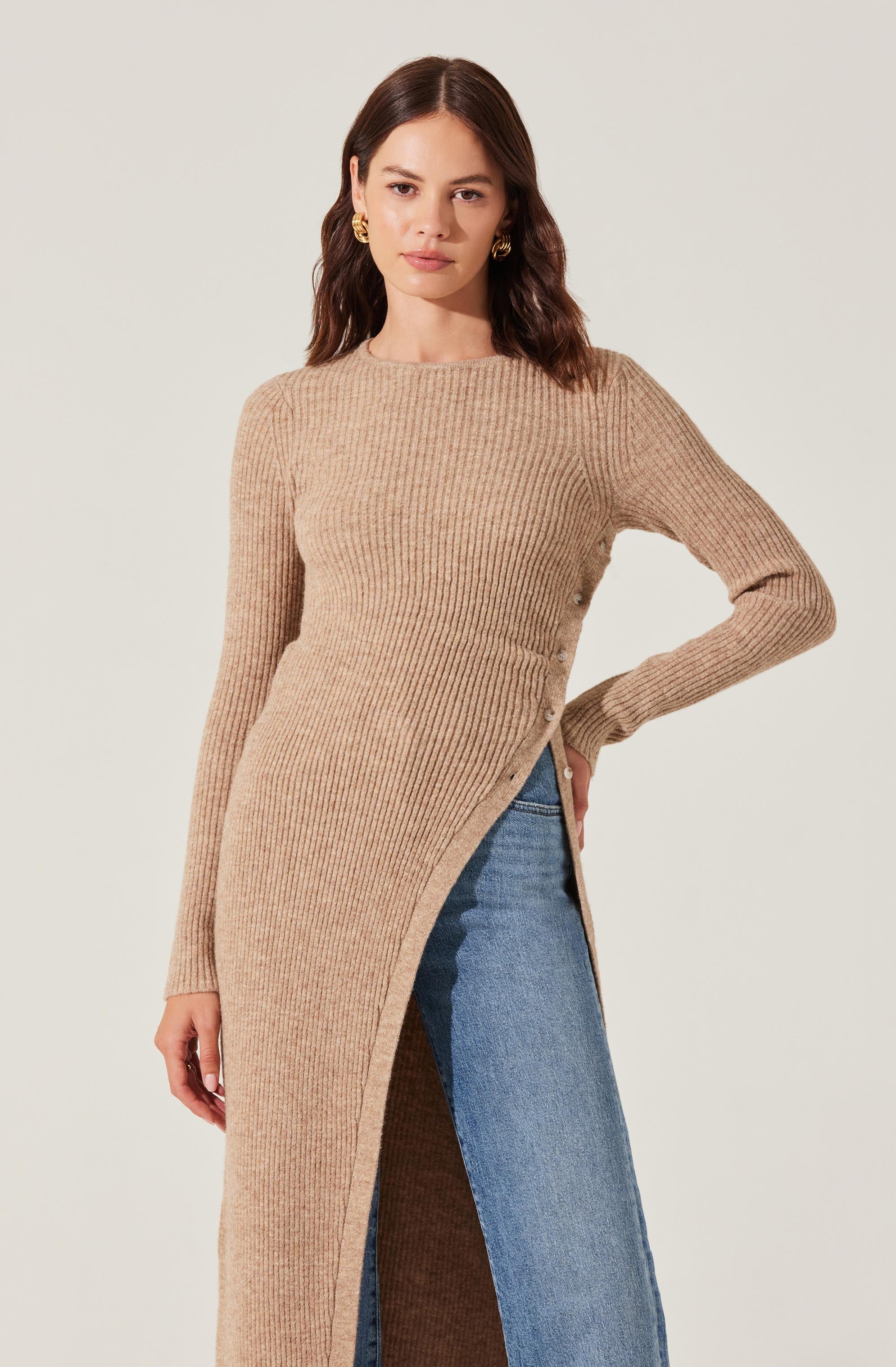 Ribbed Hi Slit Button Sweater - Image 8