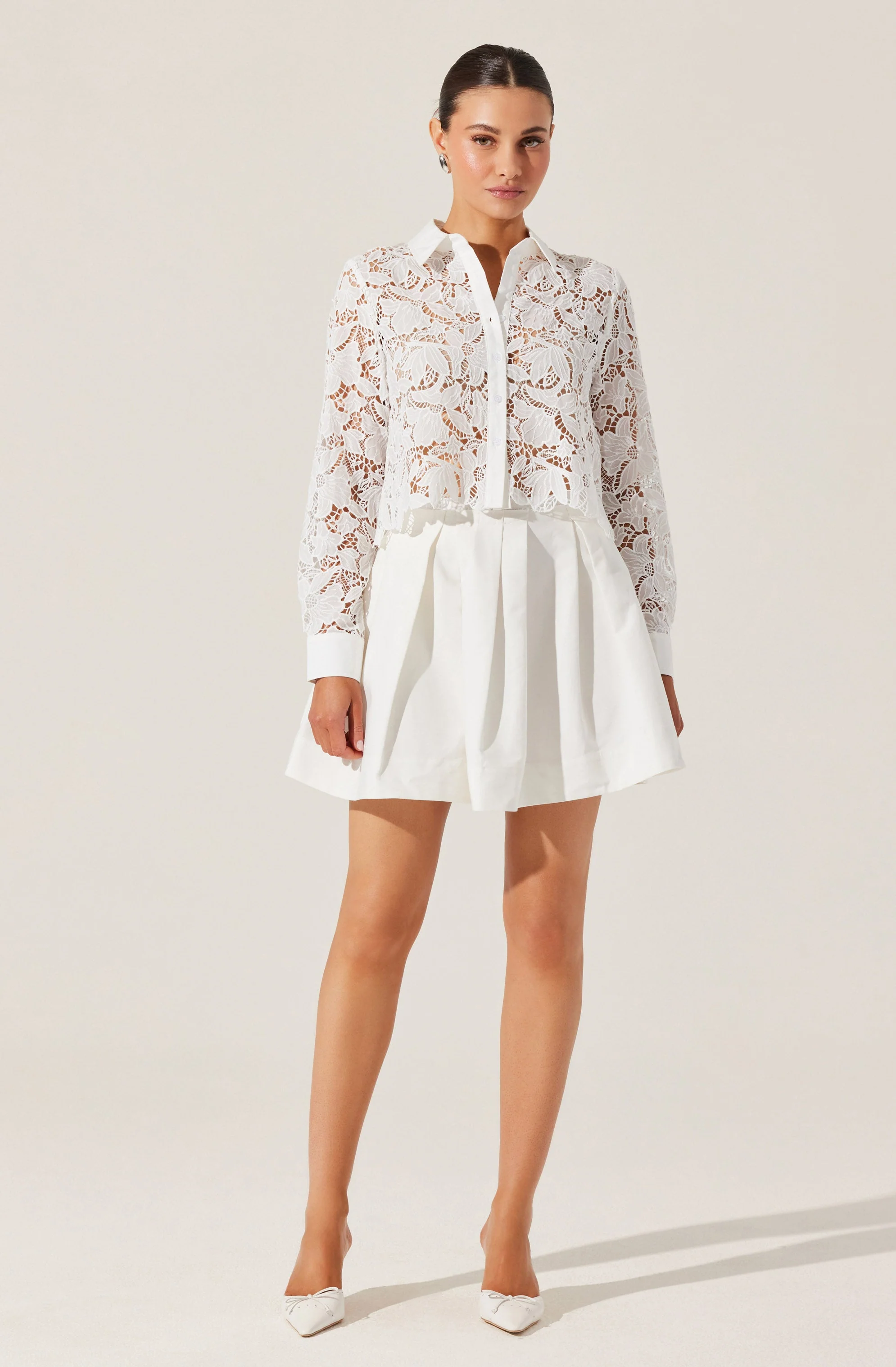 Isabis Floral Lace Top - Image 6