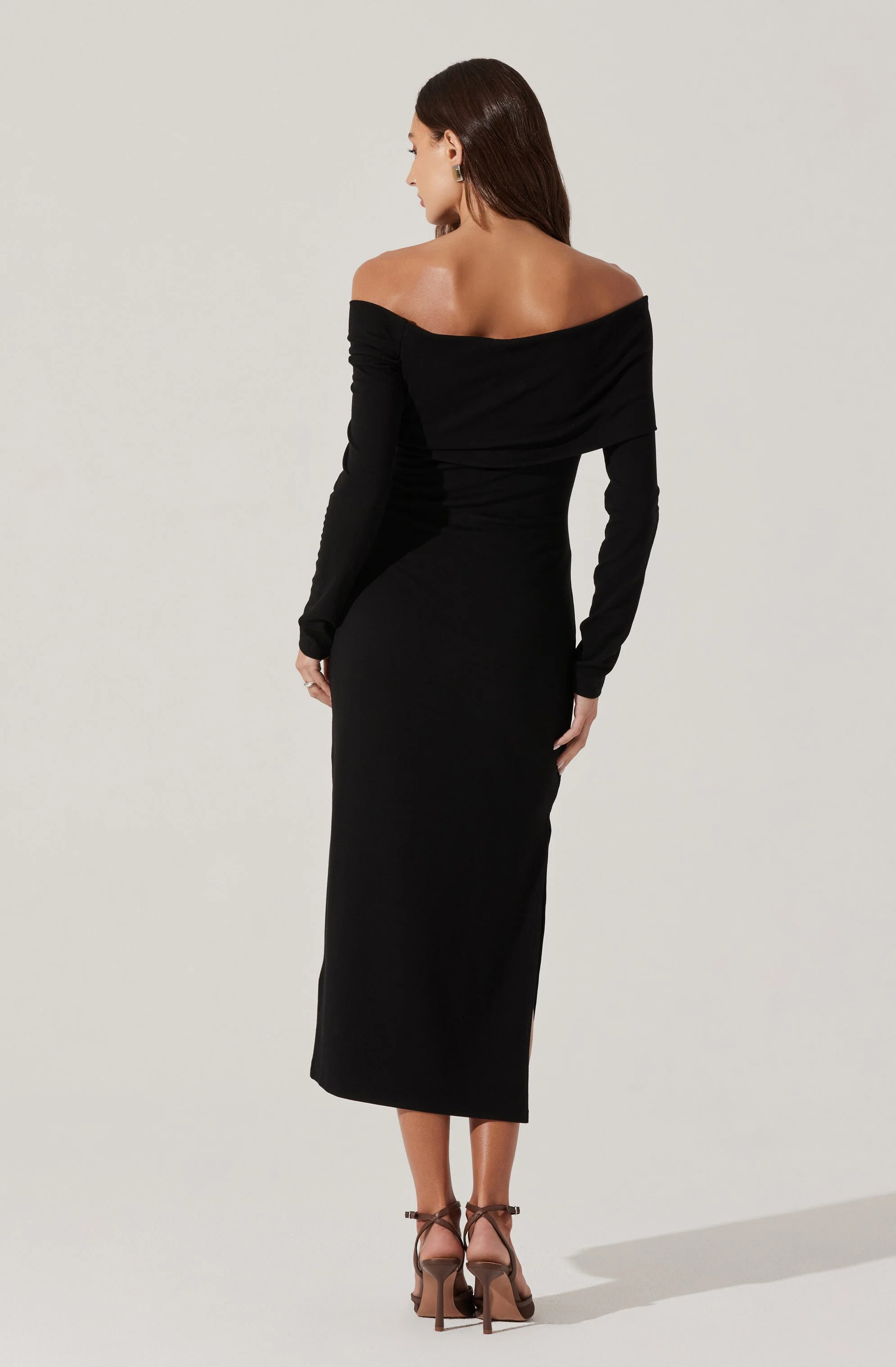 Jada Off Shoulder Midi Dress - Image 10
