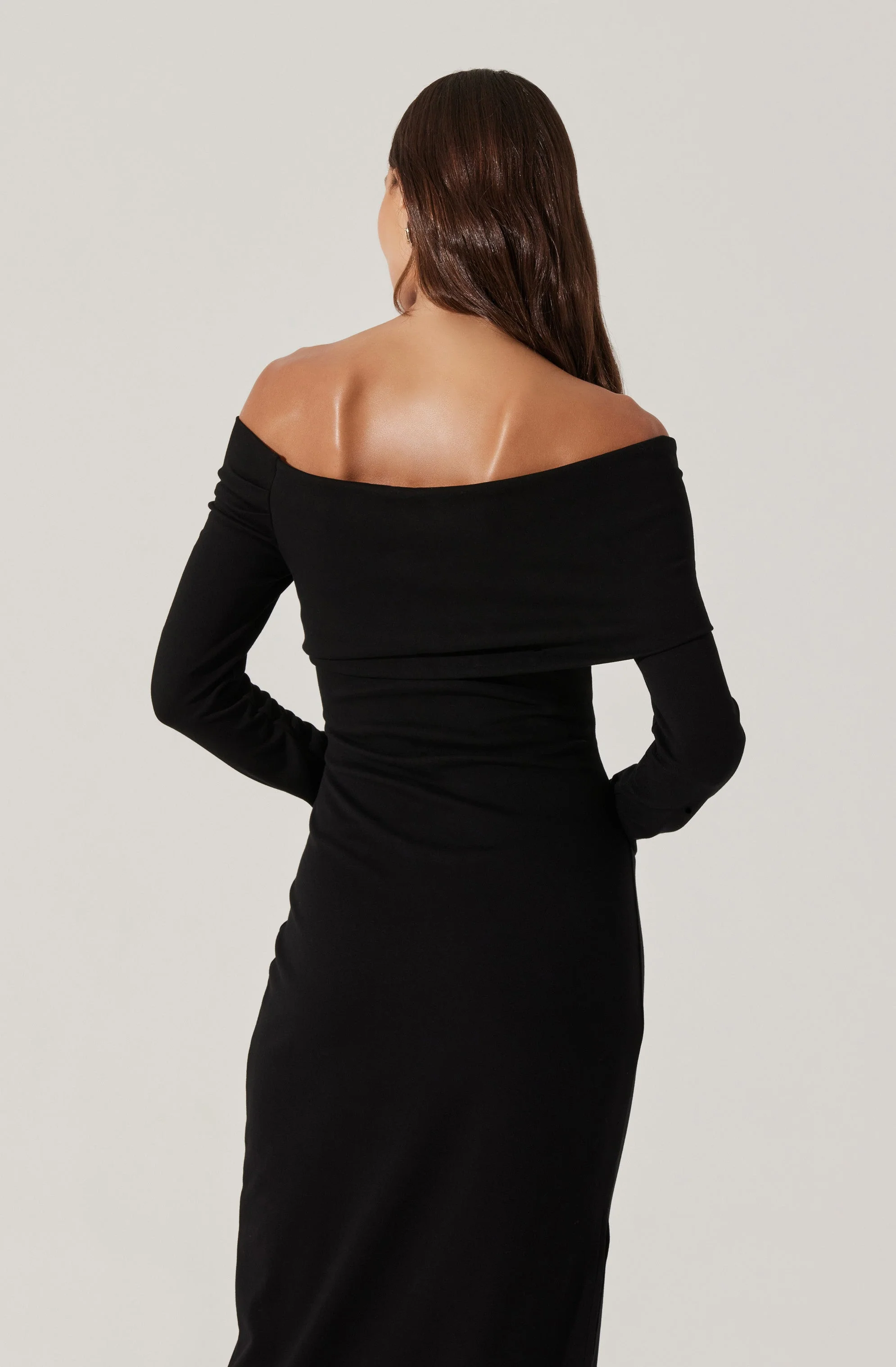 Jada Off Shoulder Midi Dress - Image 11