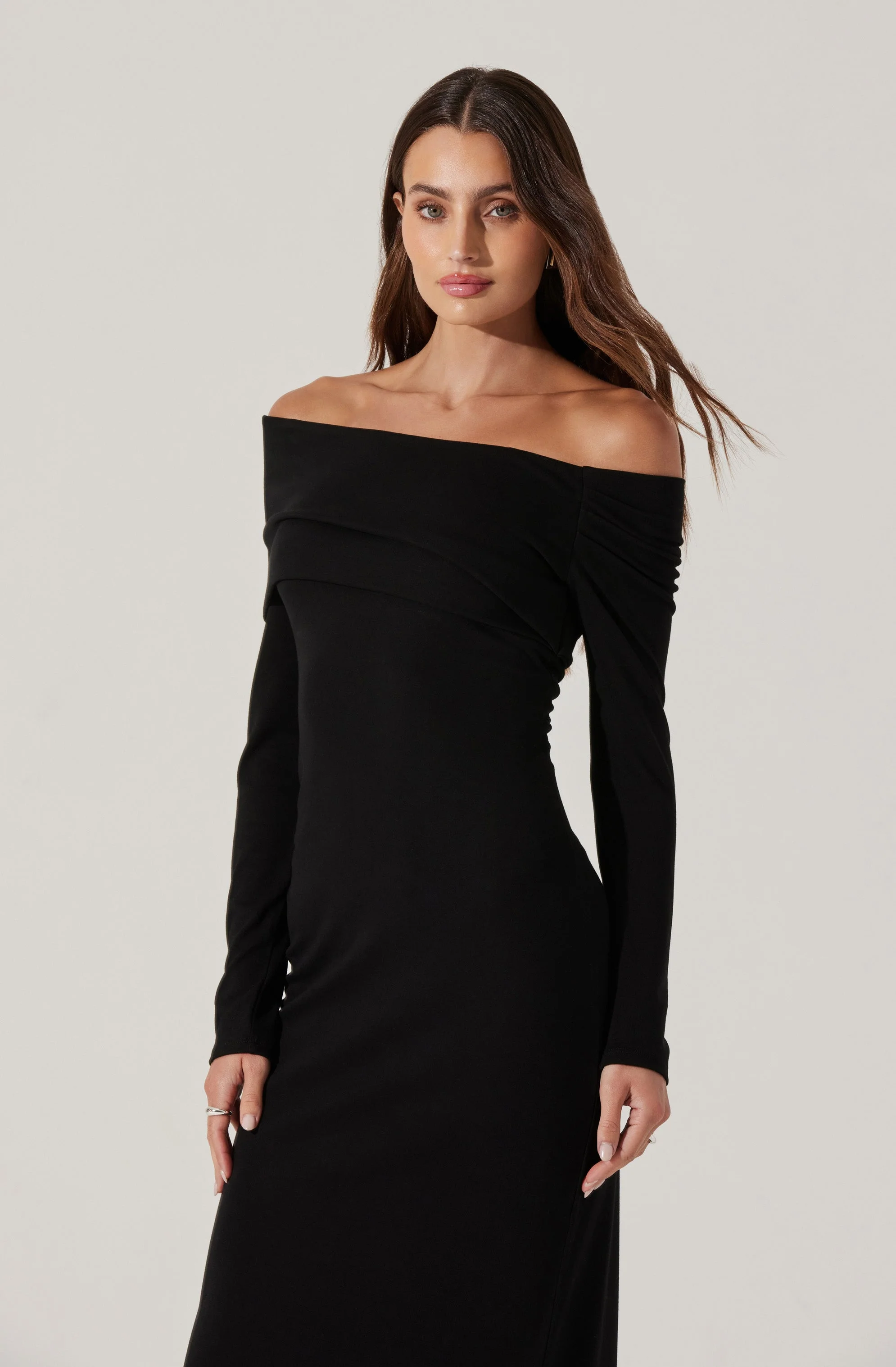 Jada Off Shoulder Midi Dress - Image 8