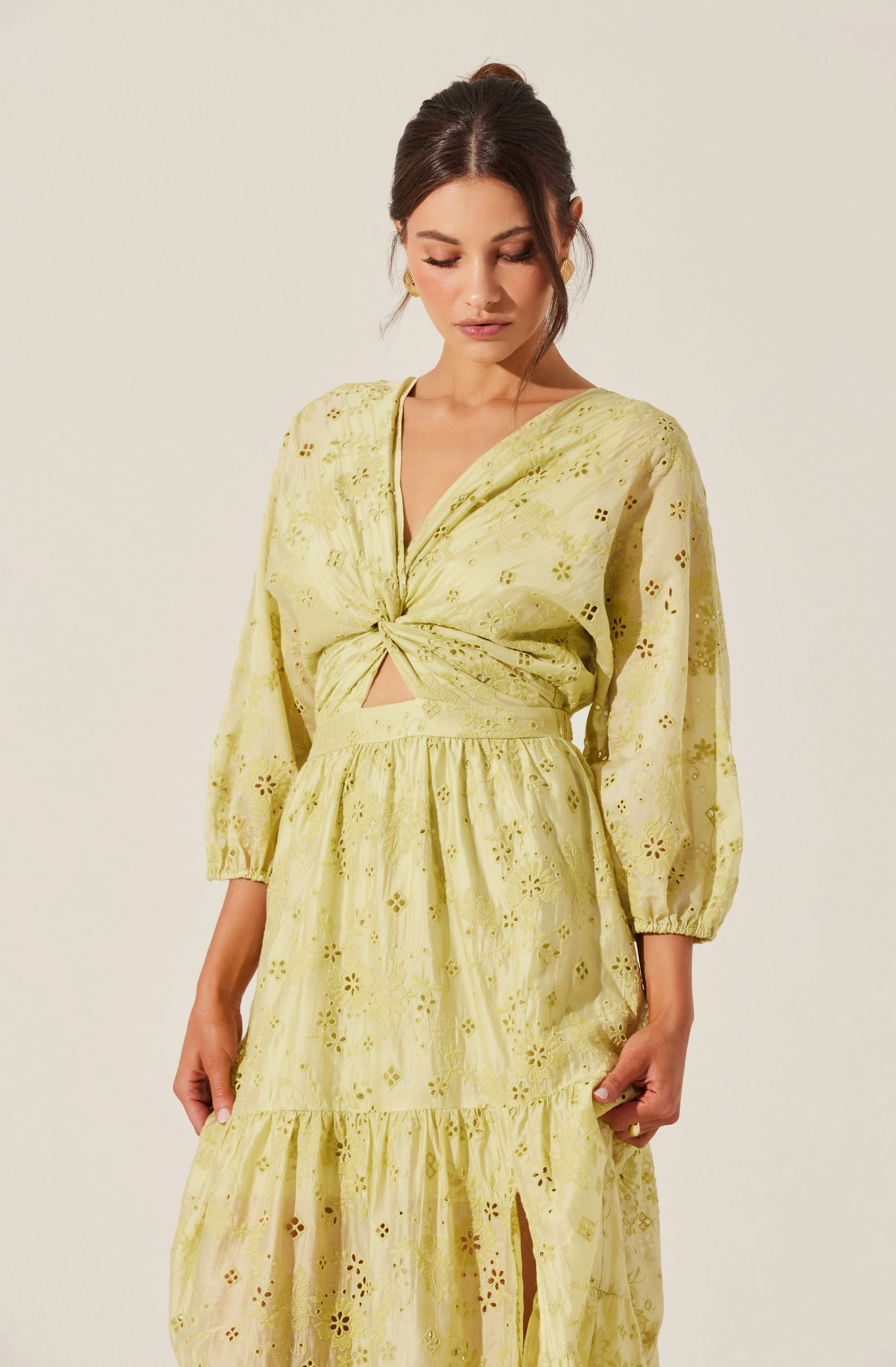 Jesalyn Floral Eyelet Maxi Dress - Image 5