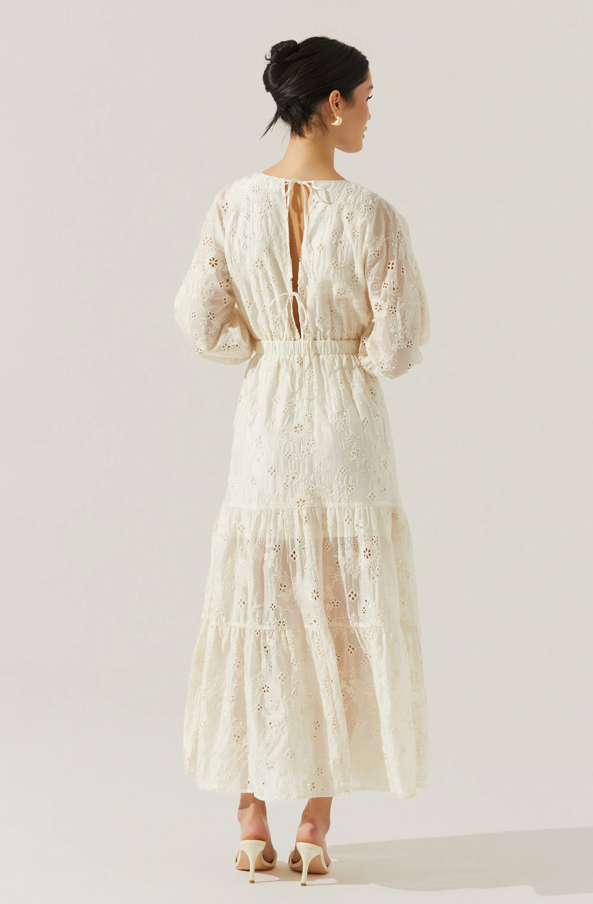 Jesalyn Floral Eyelet Maxi Dress - Image 8