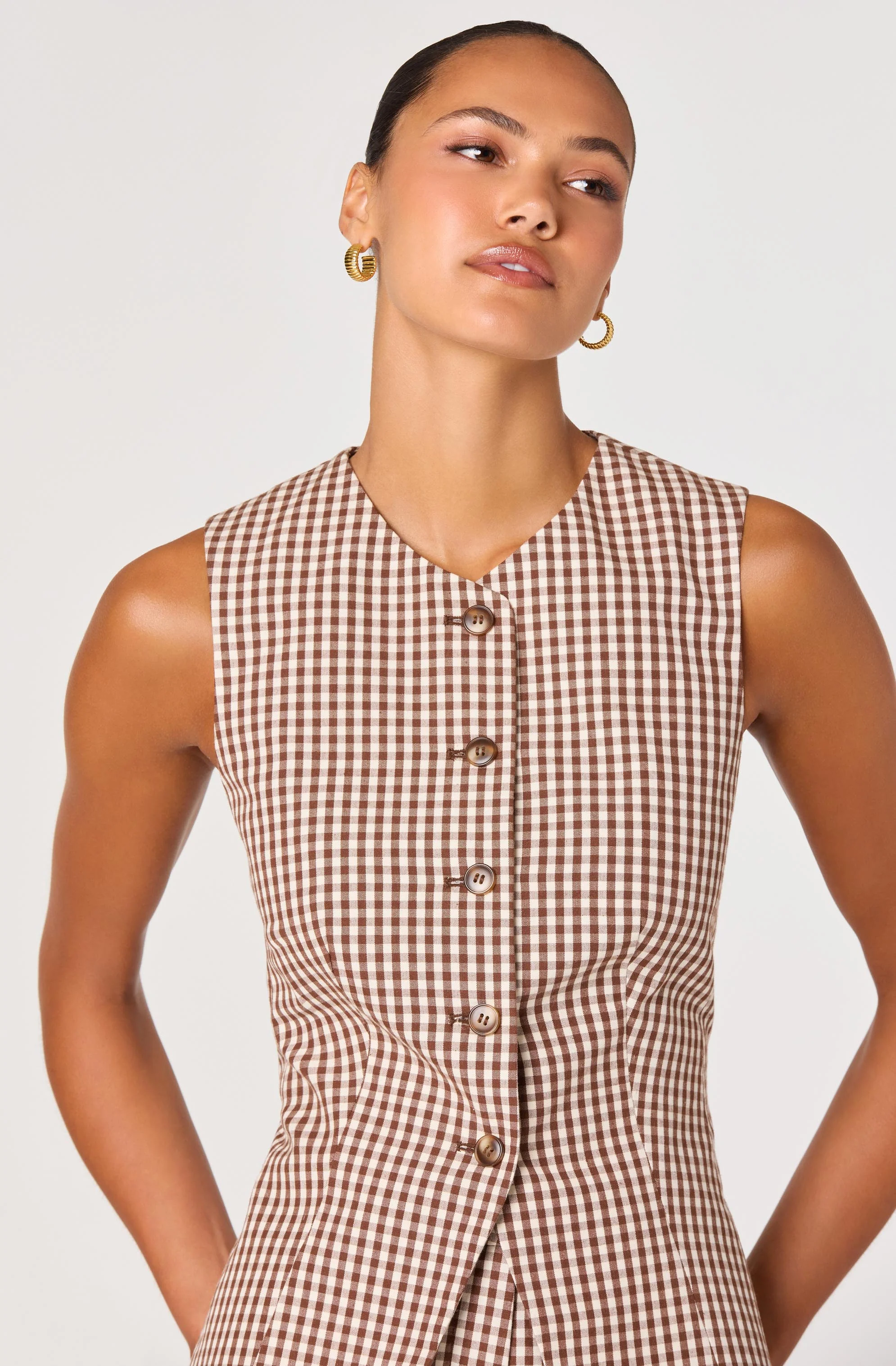 Karan Gingham Longline Vest - Image 5