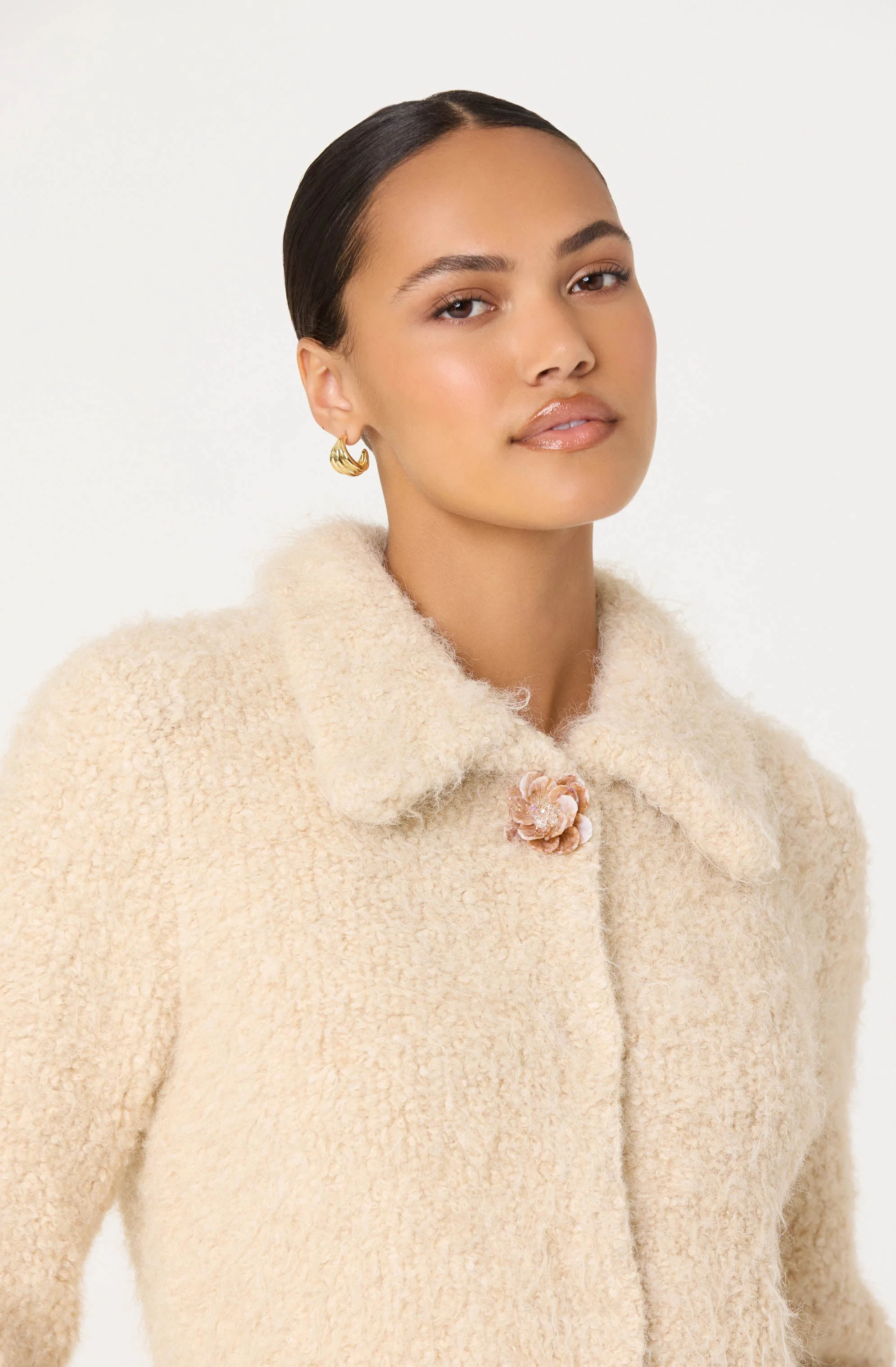 Karime Fuzzy Collared Cardigan - Image 3
