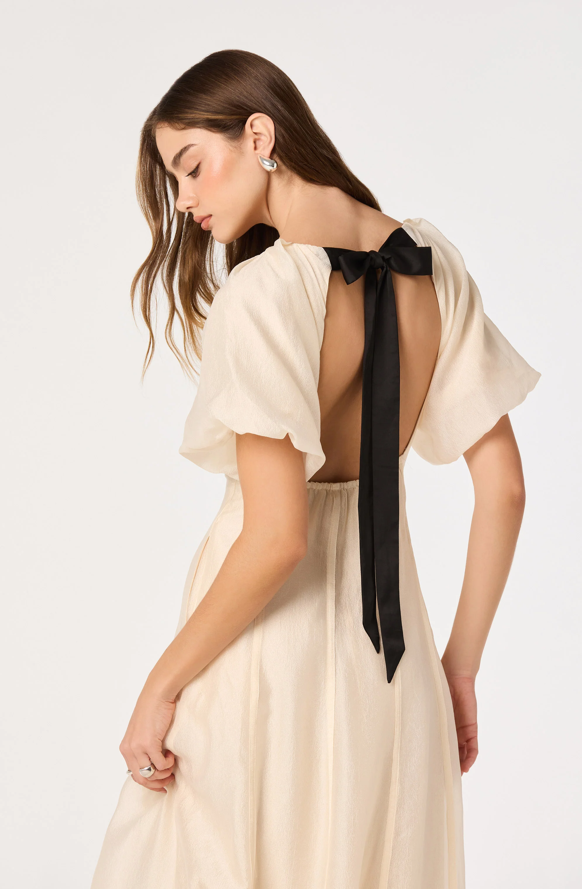 Kathaleya Puff Sleeve Midi Dress - Image 6