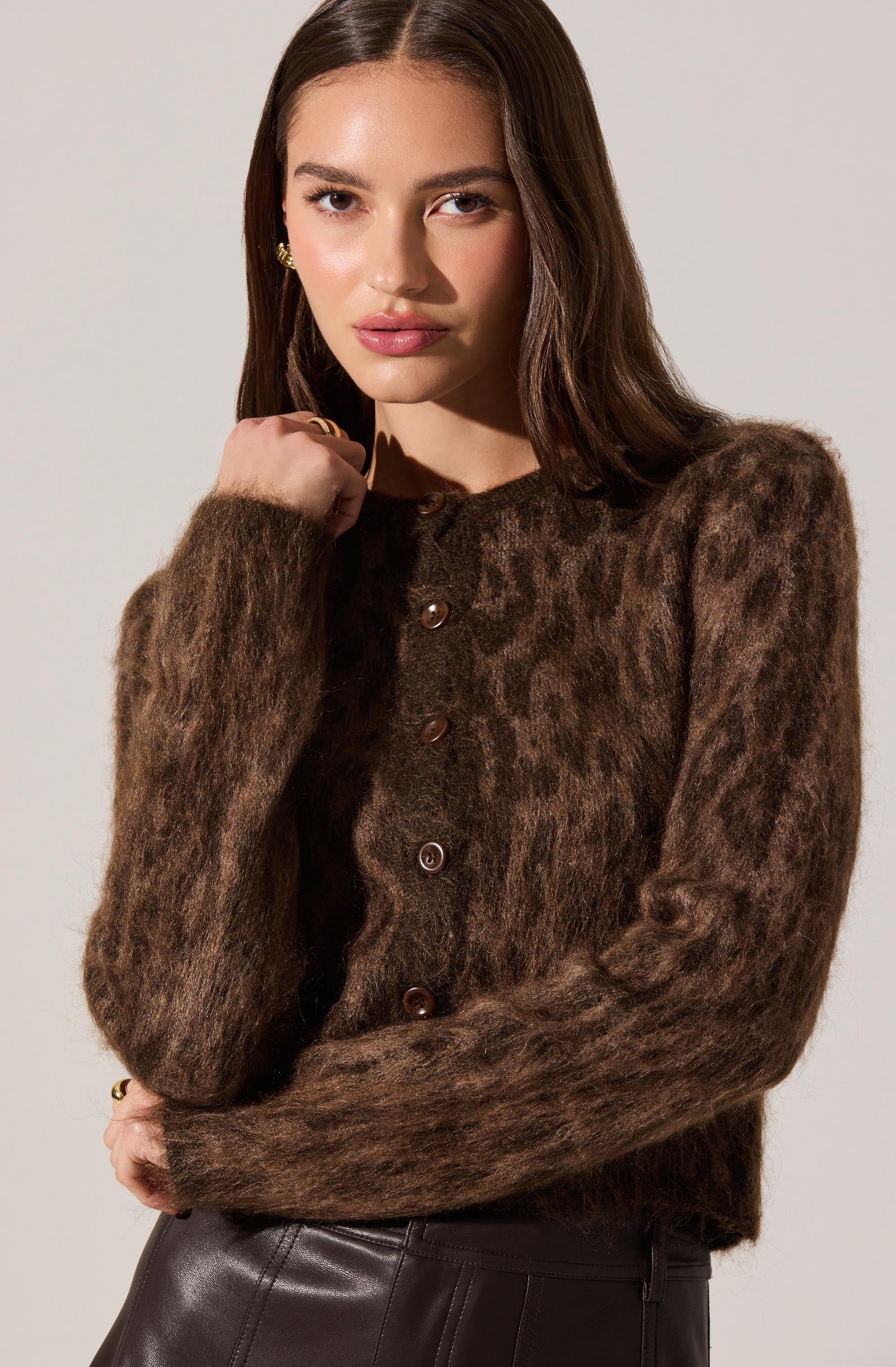 Katria Fuzzy Crewneck Cardigan - Image 5
