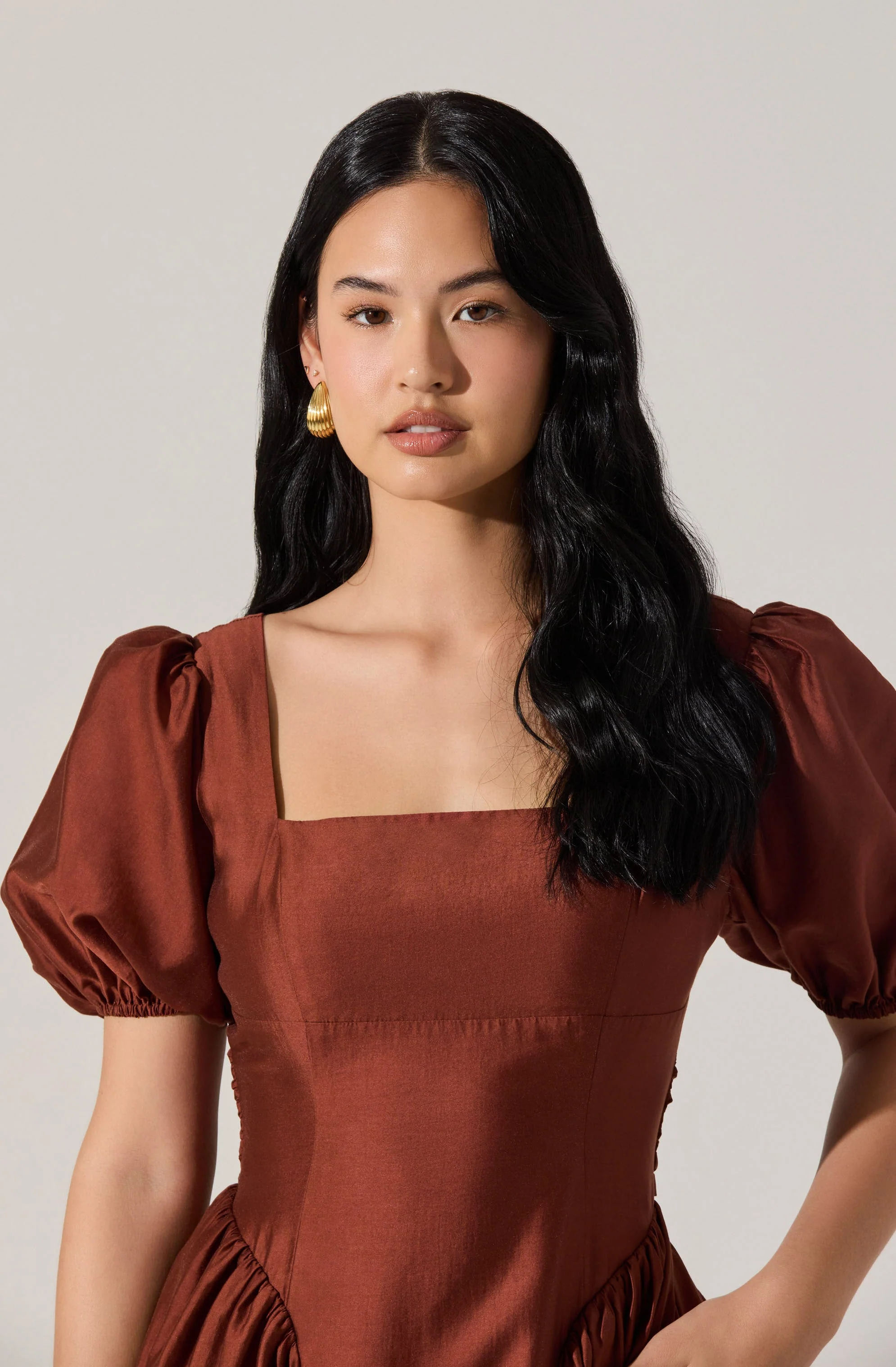 Keairra Puff Sleeve Midi Dress - Image 6